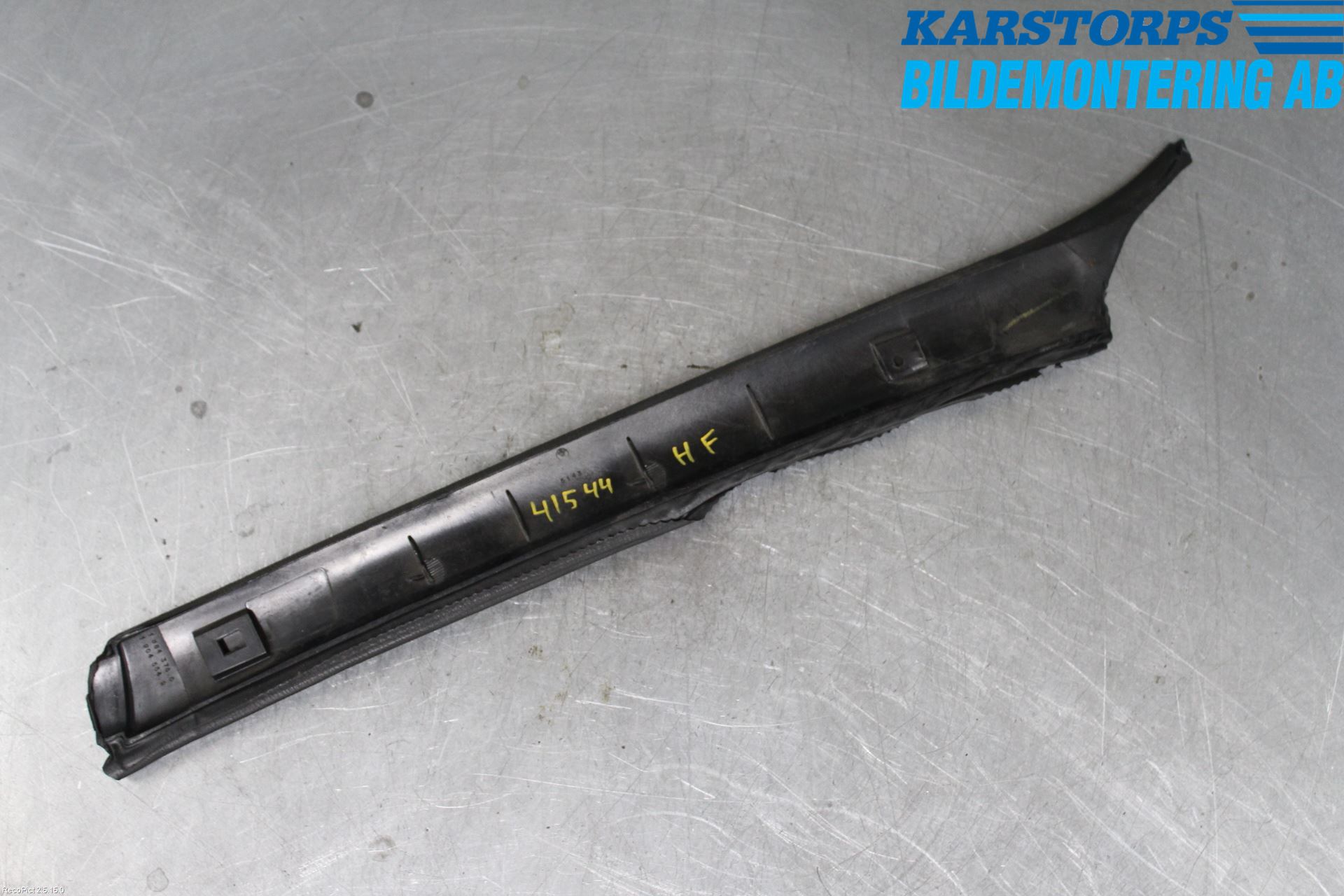 BMW 3 E30 83-94 Innr Deksel A-B-C Stolpe
