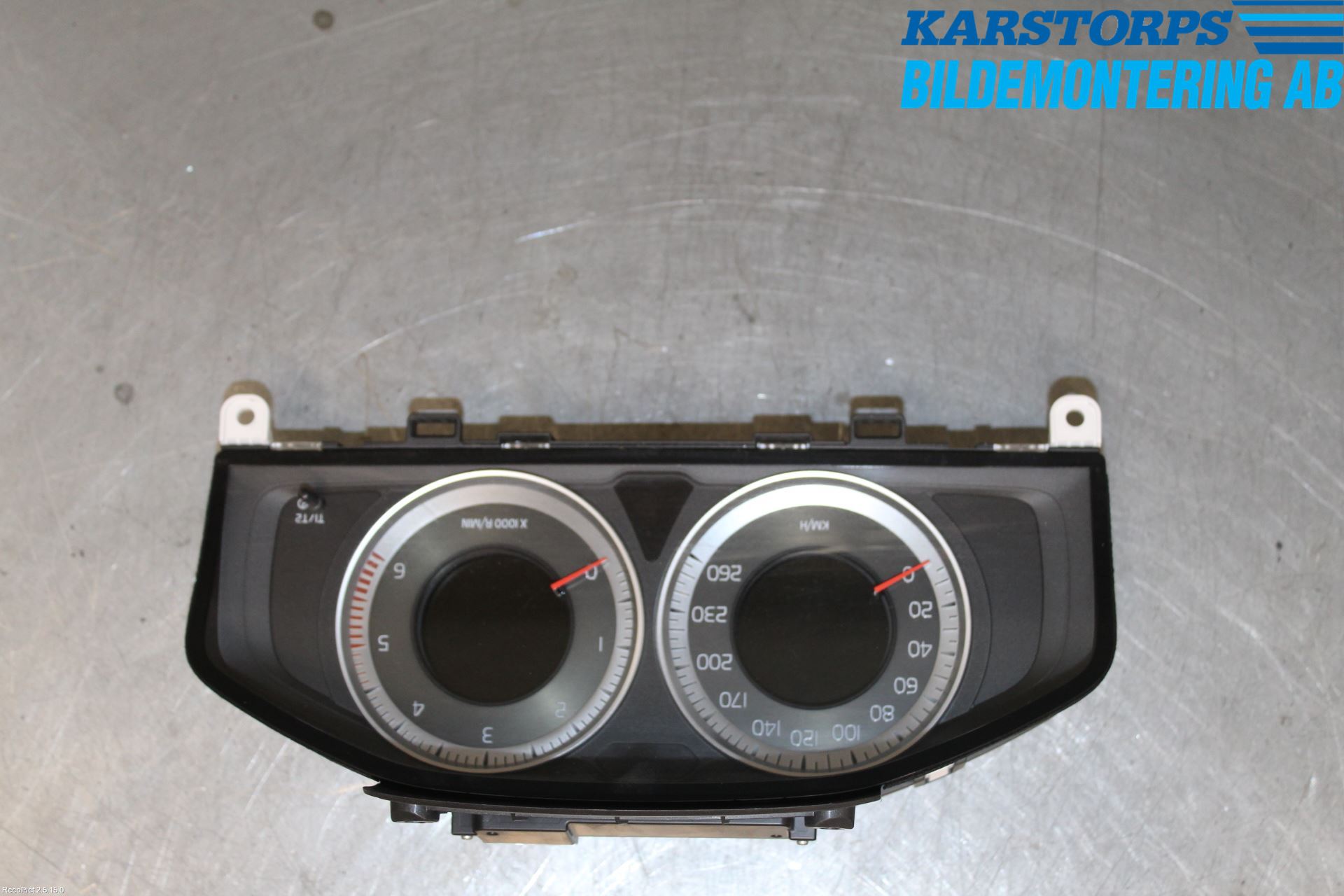 Volvo XC70 08-13 Instr Kombinert