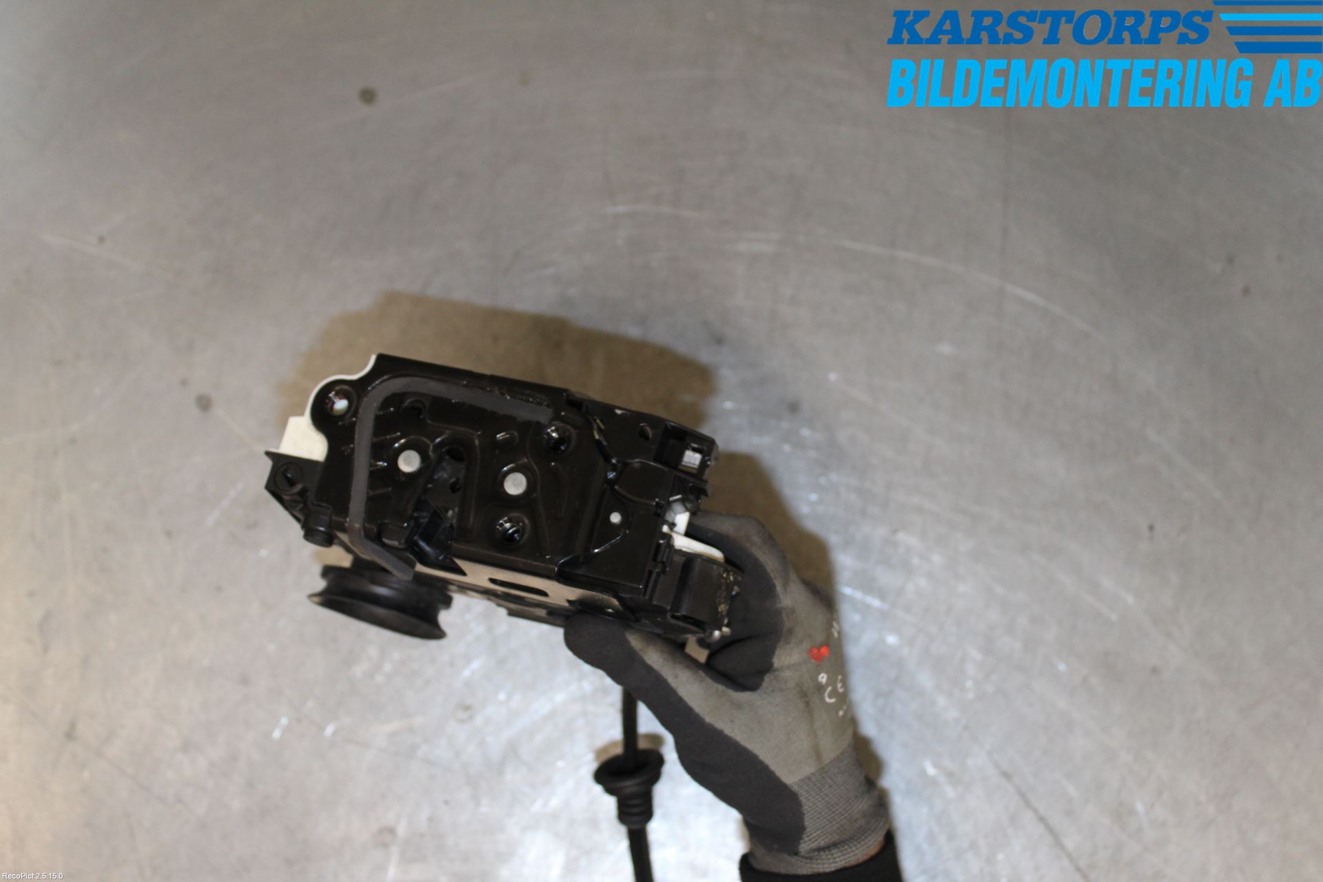 Volkswagen VW GOLF VI 09-13 Dørlås - Låsekasse