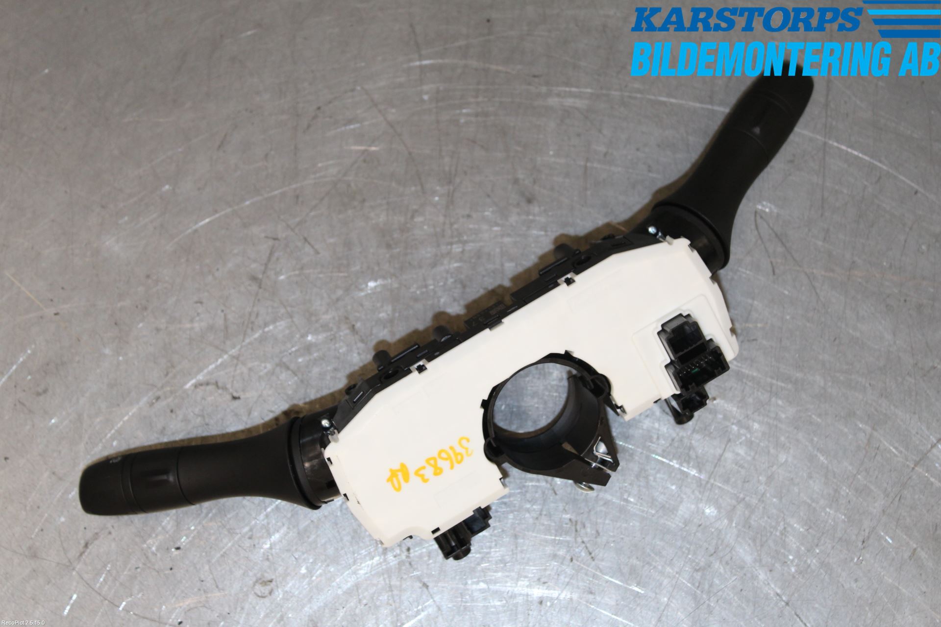 Nissan QASHQAI 14-17 Bryter Ratt Kombi H Og V