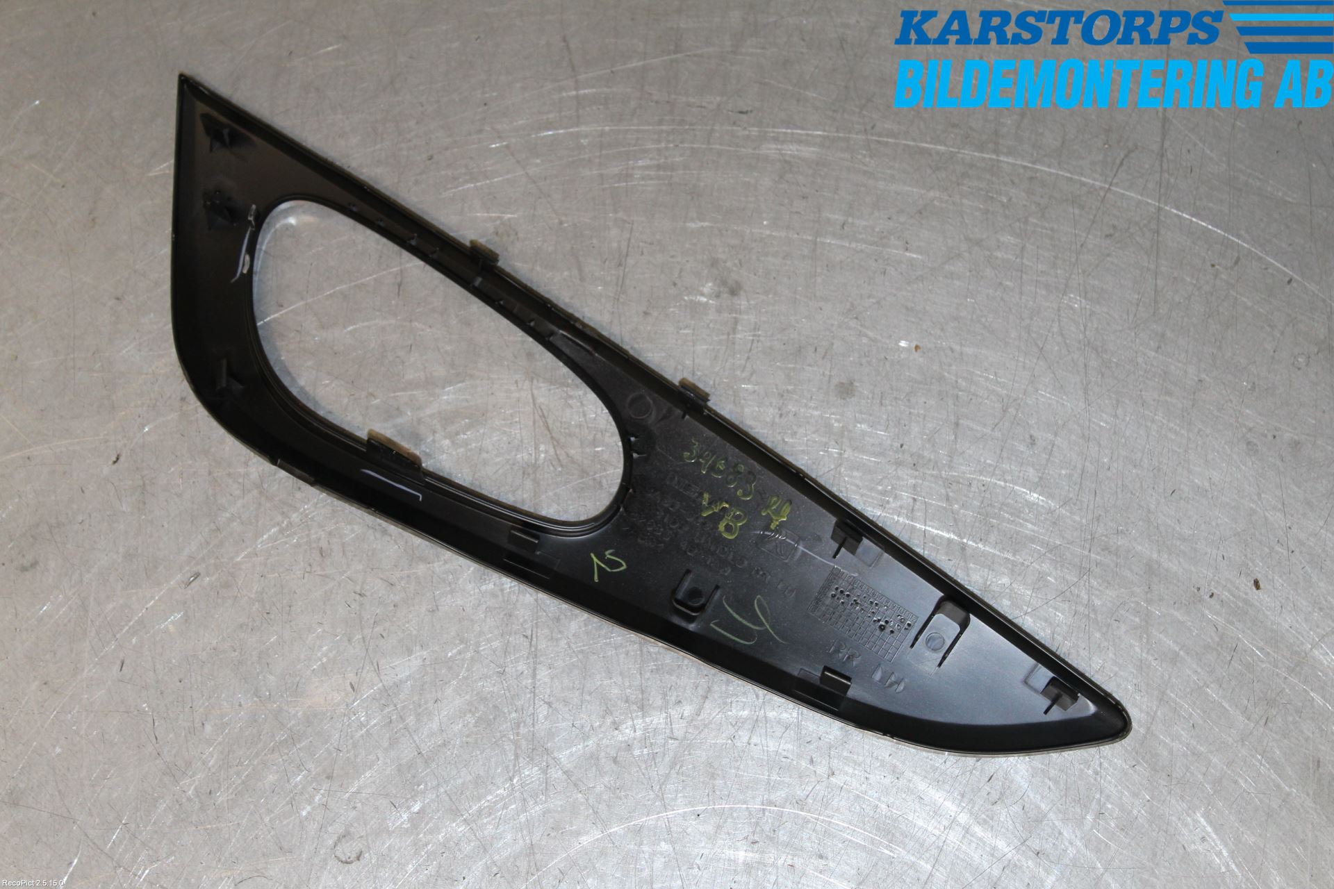 Nissan QASHQAI 14-17 Dørtrekk Innlegg Venstre