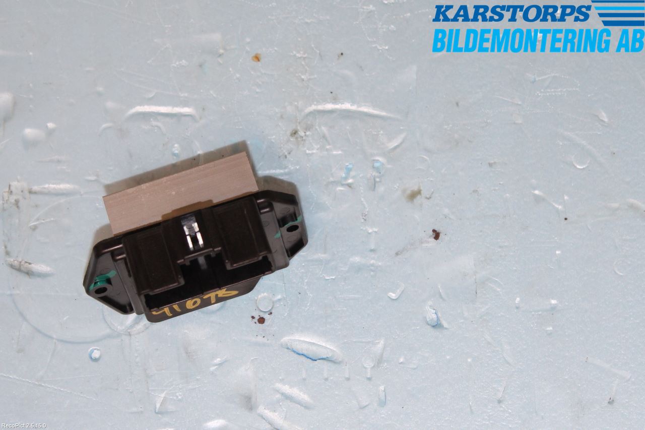 Toyota HILUX 05-16 Varmeapparat Viftemotstand