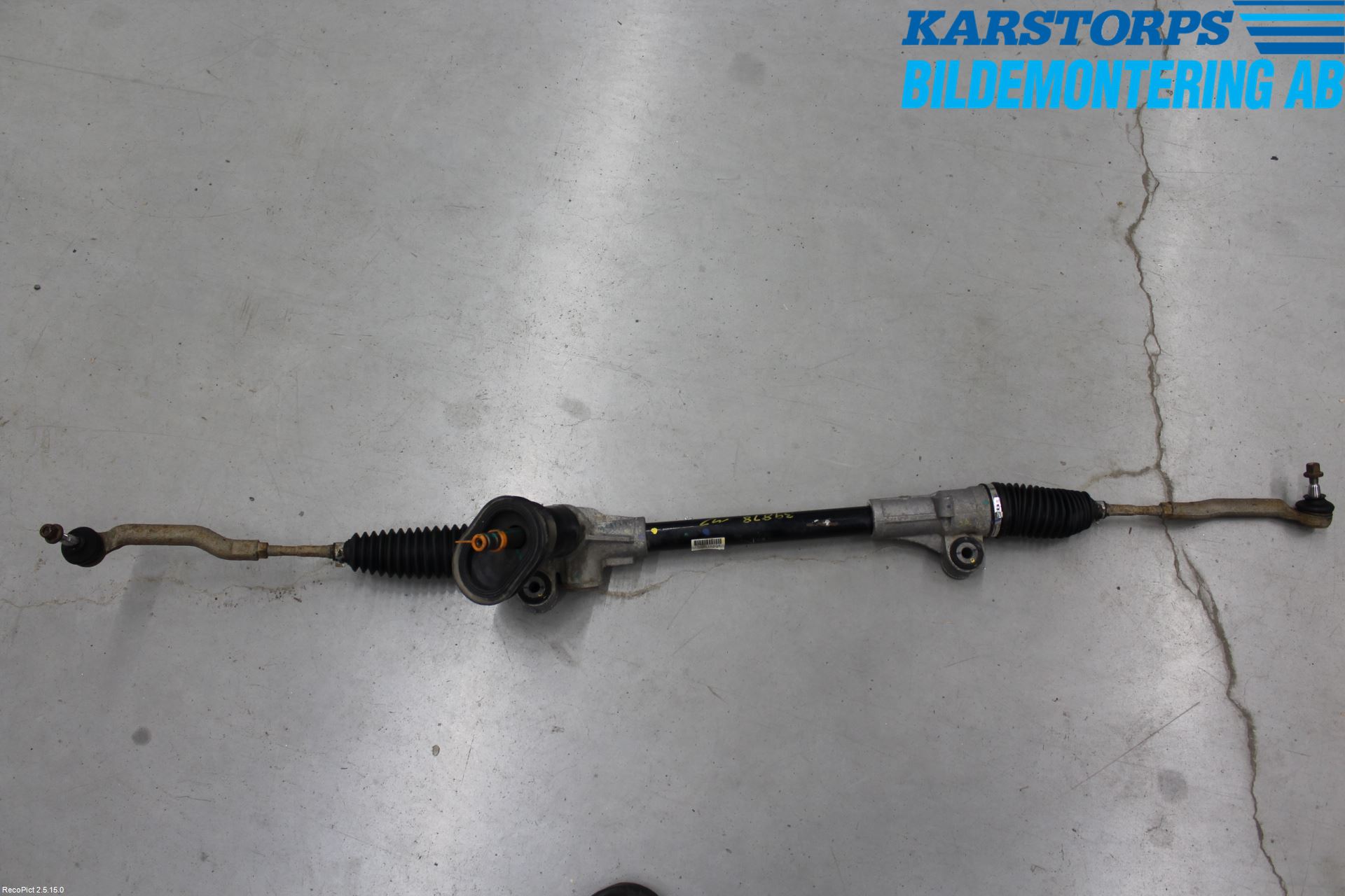 Nissan MICRA 11-16 Snekke - Tannstang
