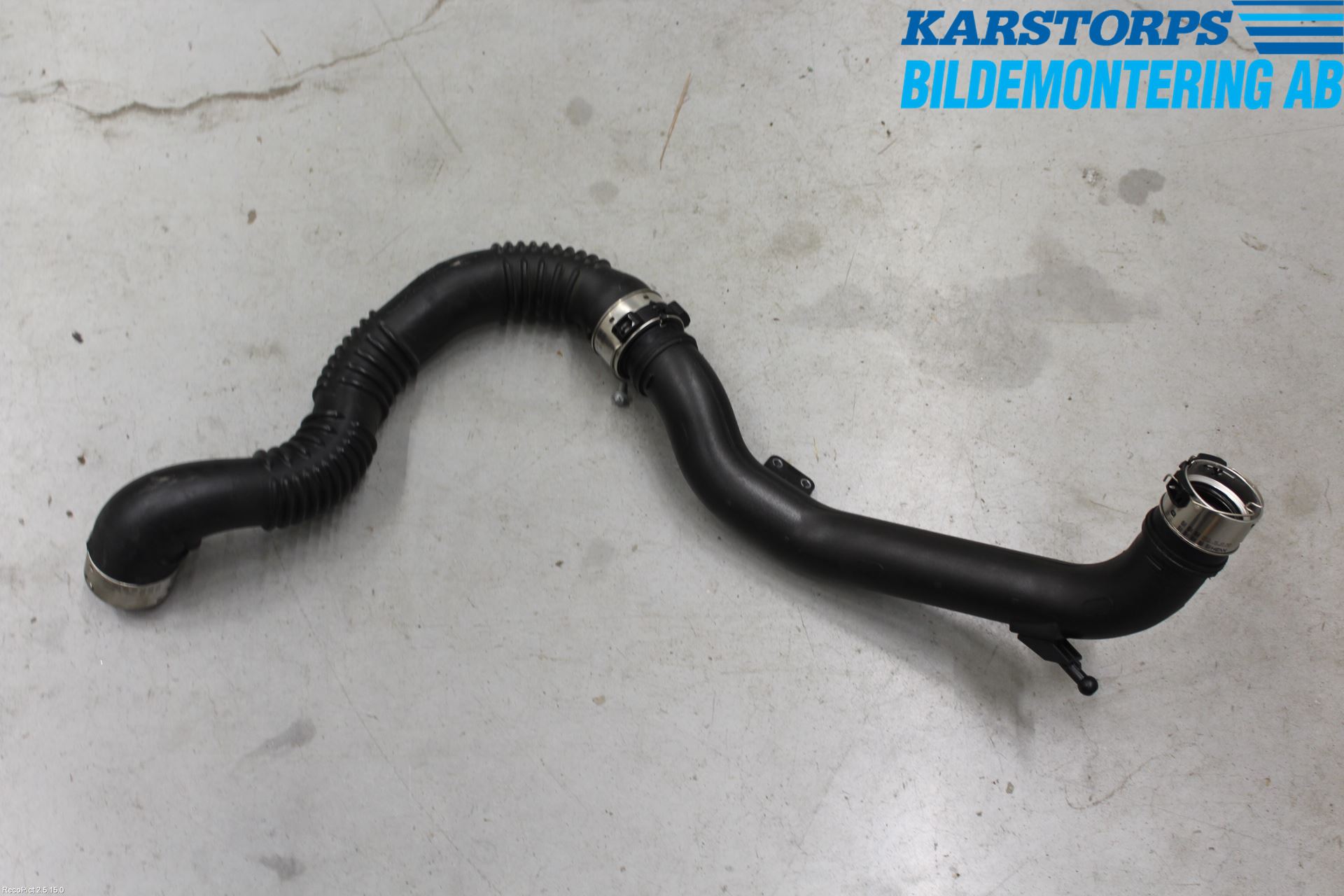 Mercedes-Benz MB A-KLASS (W176) 13-18 Intercooler Rør-Slange