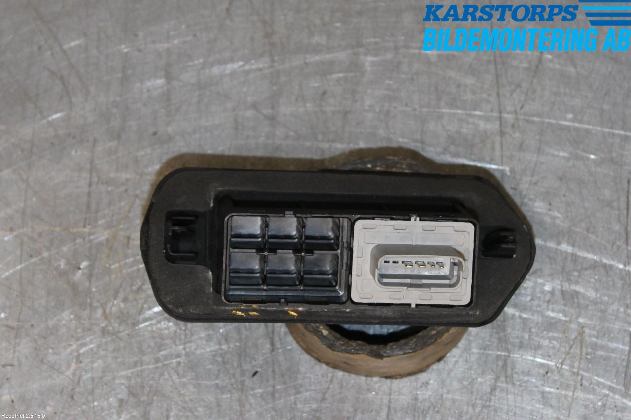 Renault KANGOO II 08-14 Sentrallåsbryter I Dørlås