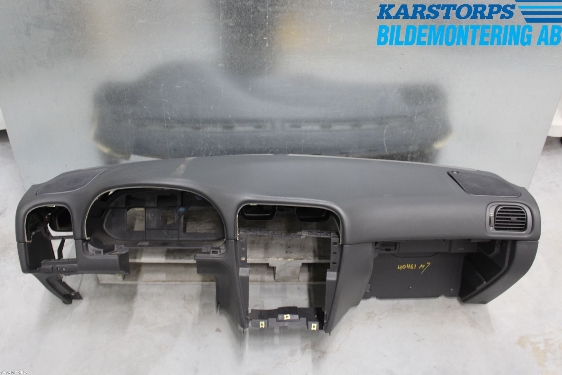 Volvo S40/V40    96-04 Dashbord