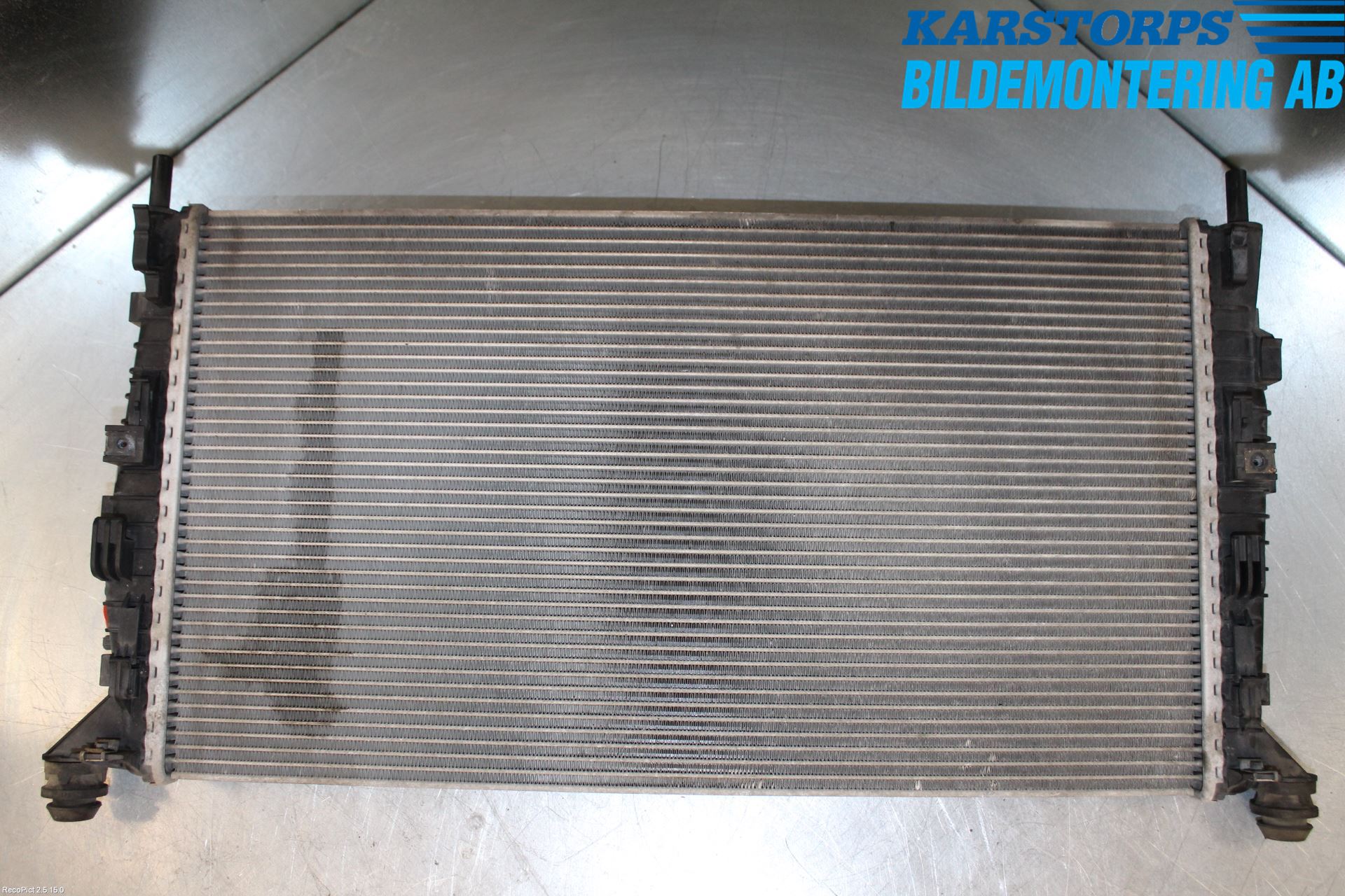 Volvo V50 04-07 Radiator Manuell