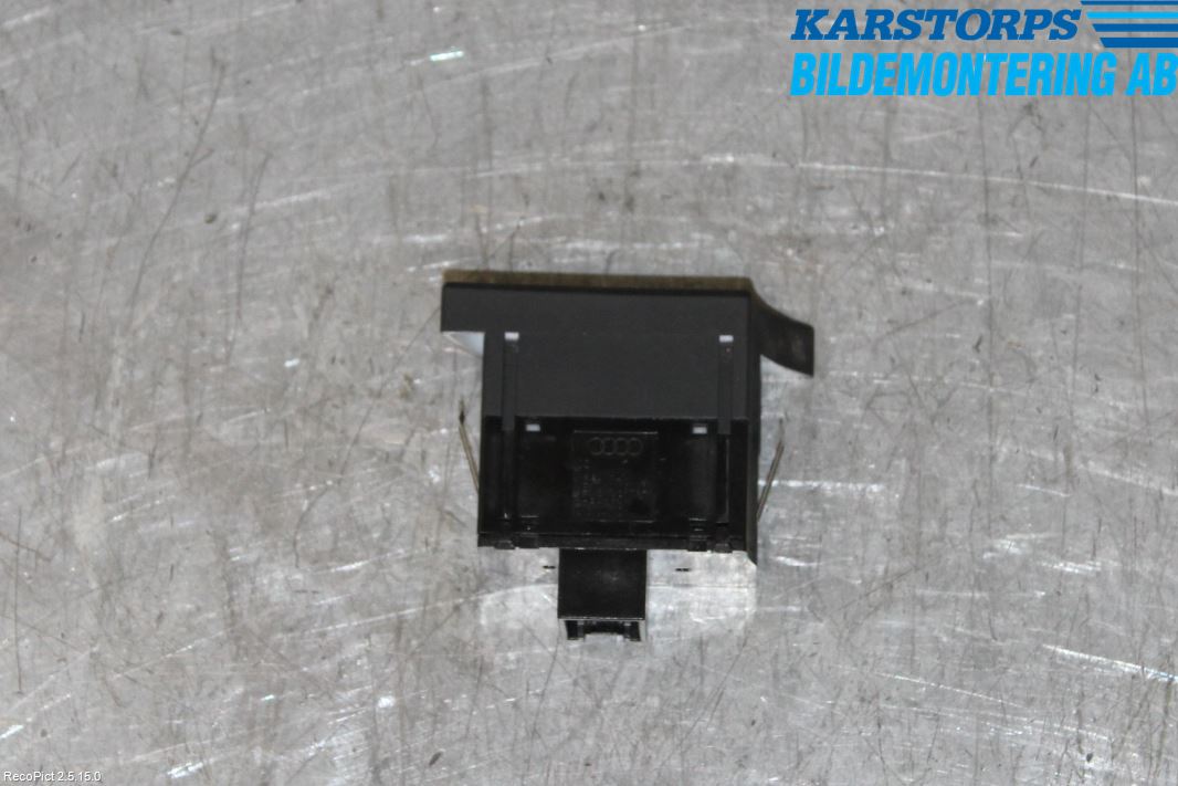 Audi A4/S4 05-07 Frontlykt Lysspredderreg