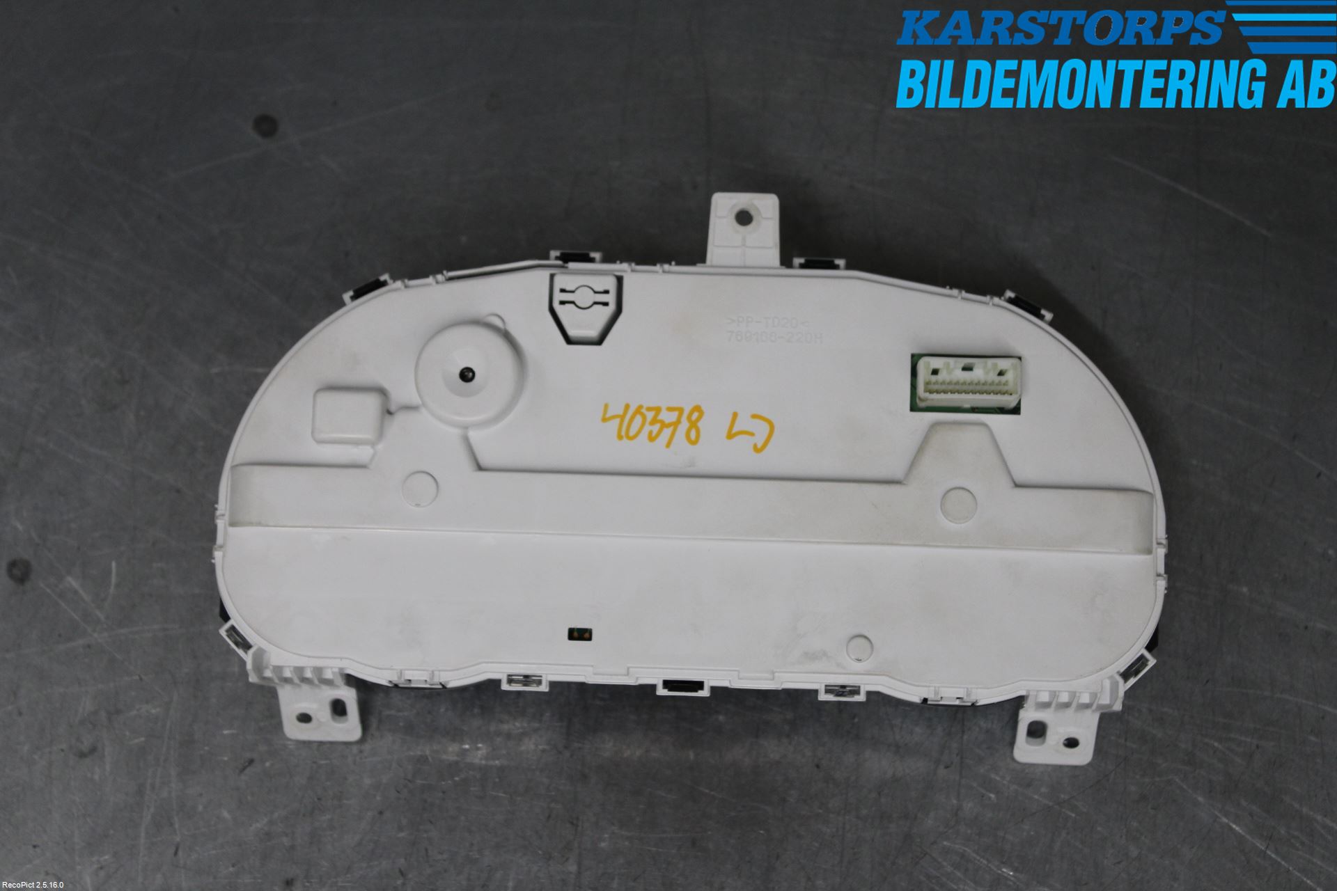 Mitsubishi LANCER 07-14 Instr Kombinert