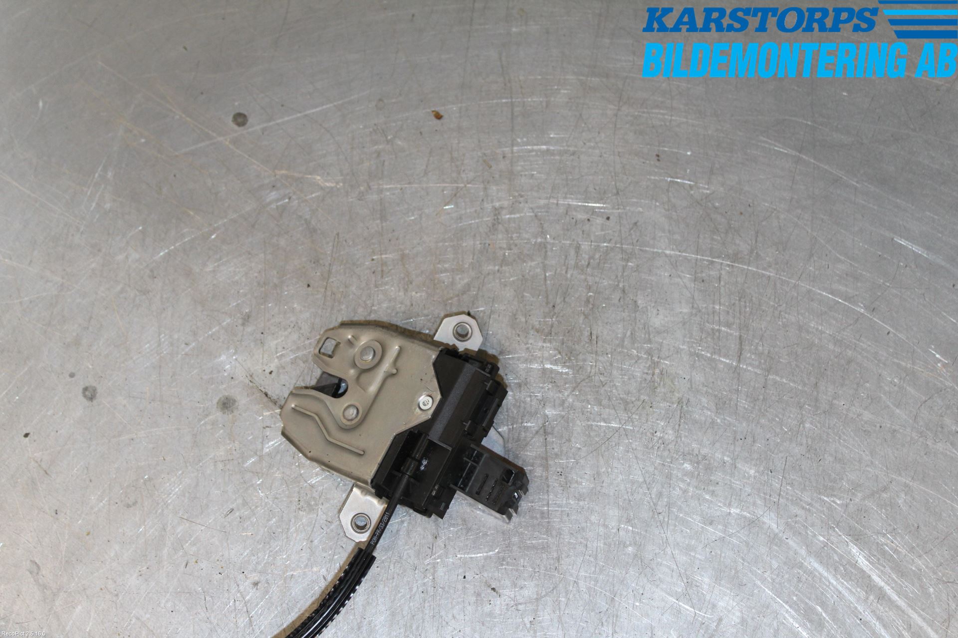 Volvo S60 11-13 Bakluke-Lokk Låsekasse