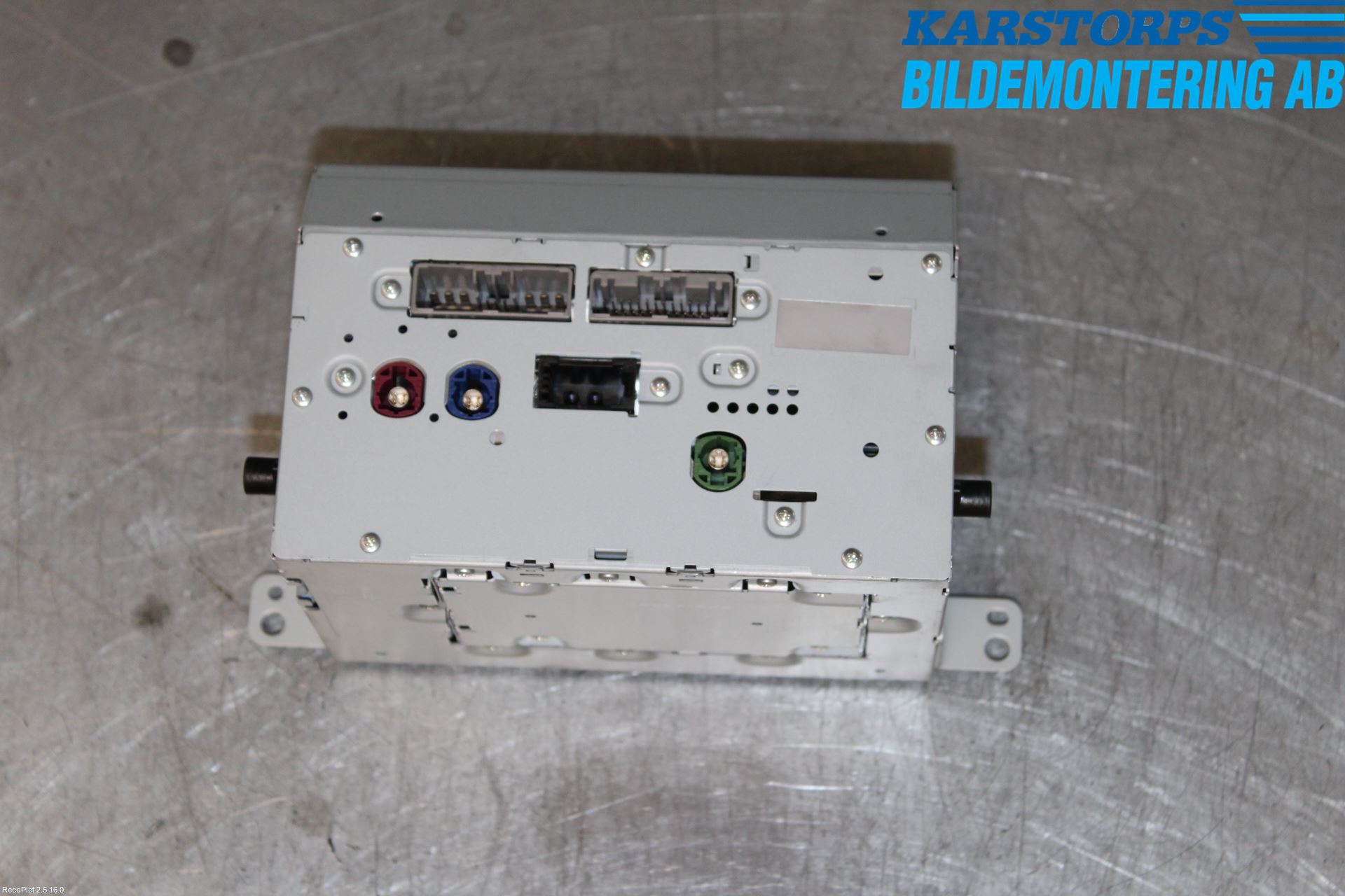 Volvo XC90/RECHARGE 16- Stereo Radio
