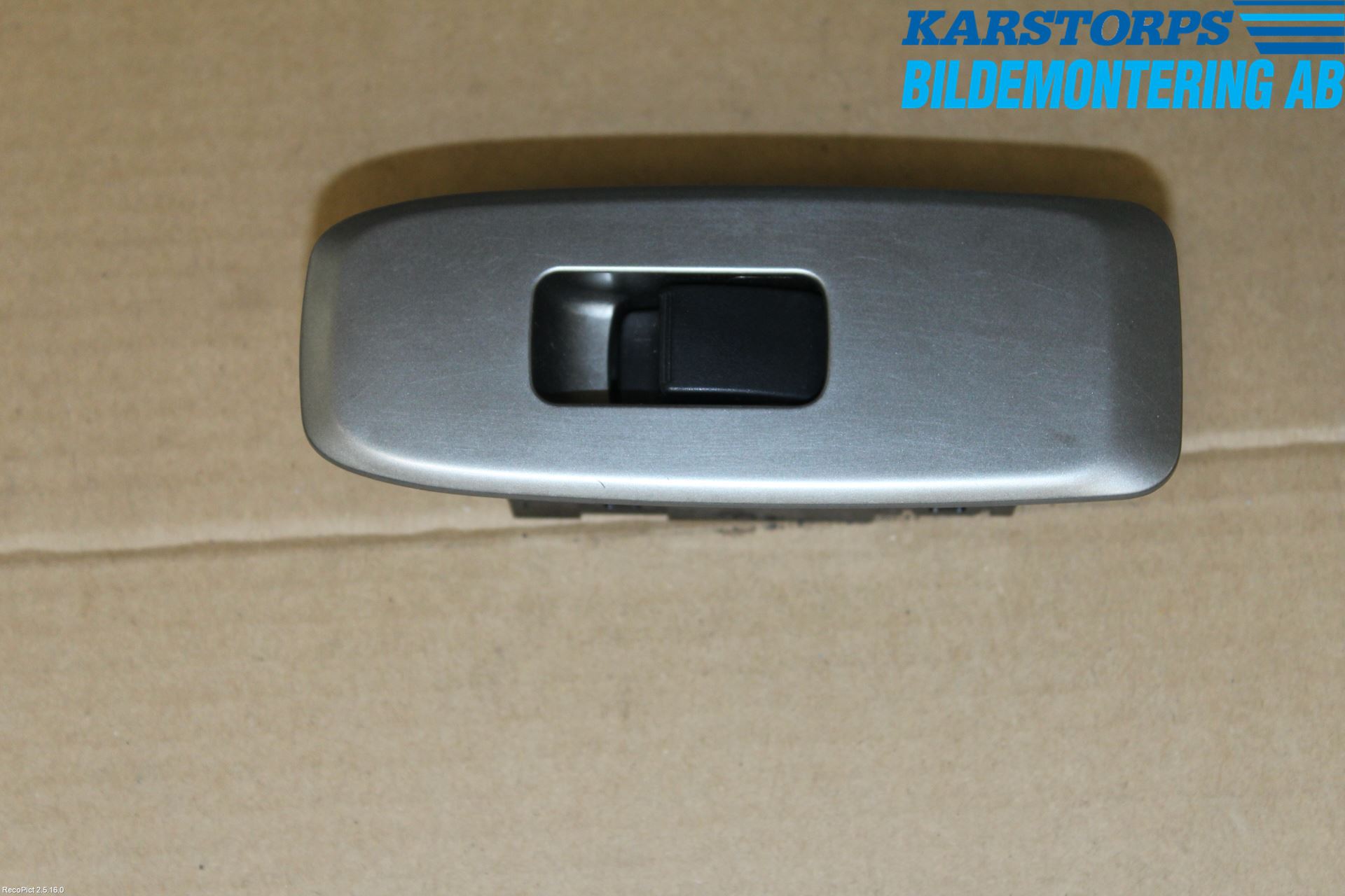 Mitsubishi PAJERO 06-15 Bryter Vindusheis