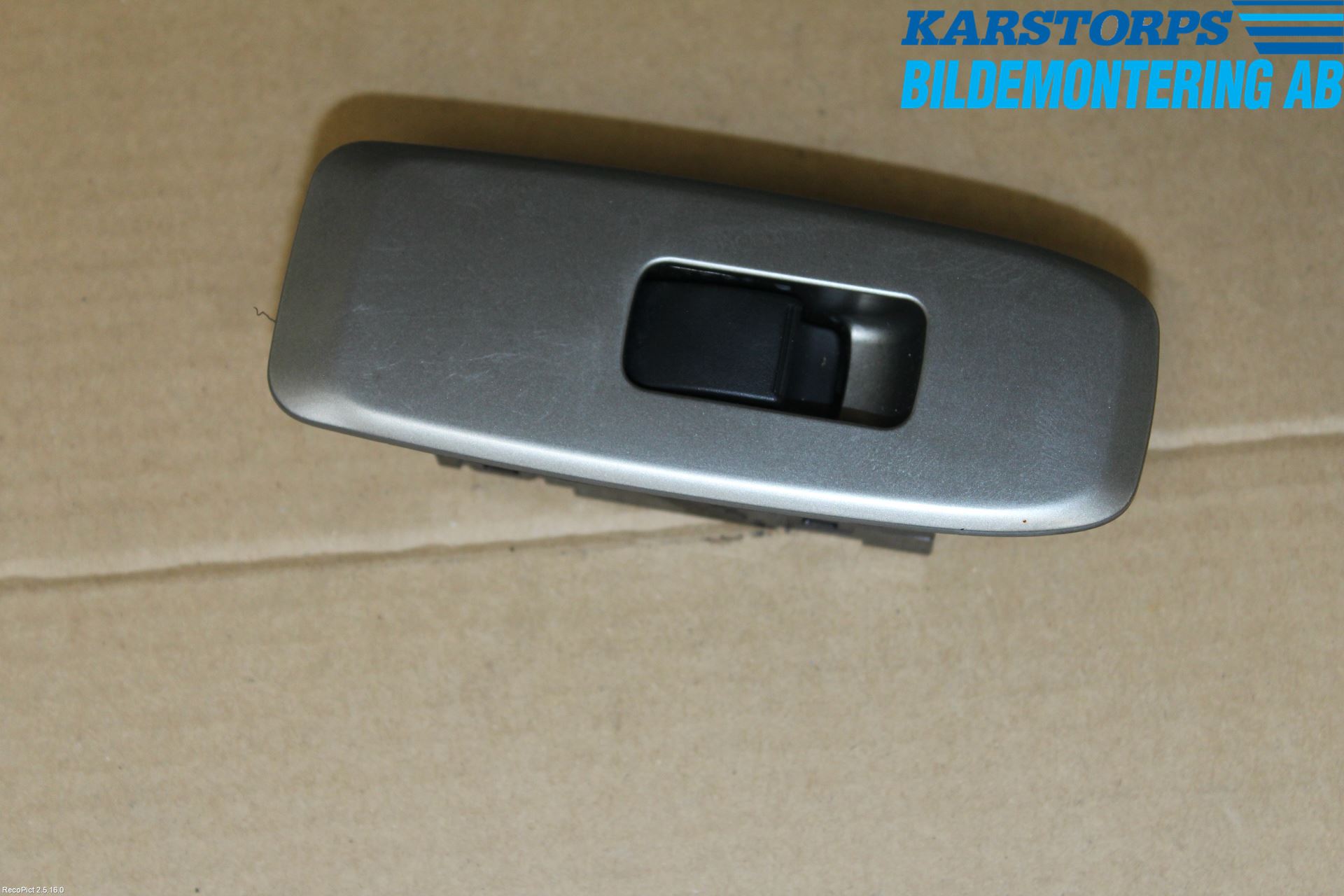 Mitsubishi PAJERO 06-15 Bryter Vindusheis