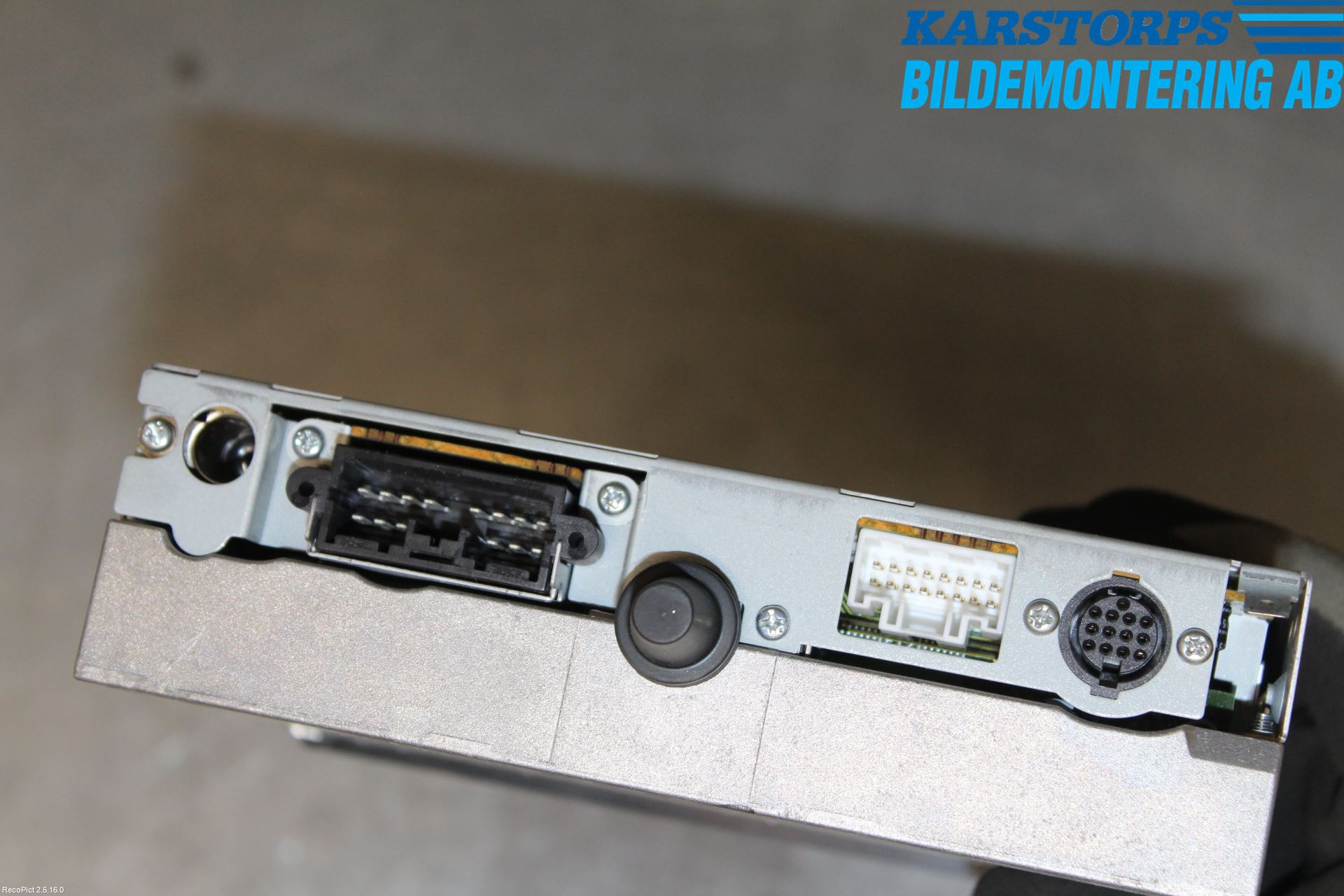 Mitsubishi PAJERO 06-15 Stereo Radio Med Cd