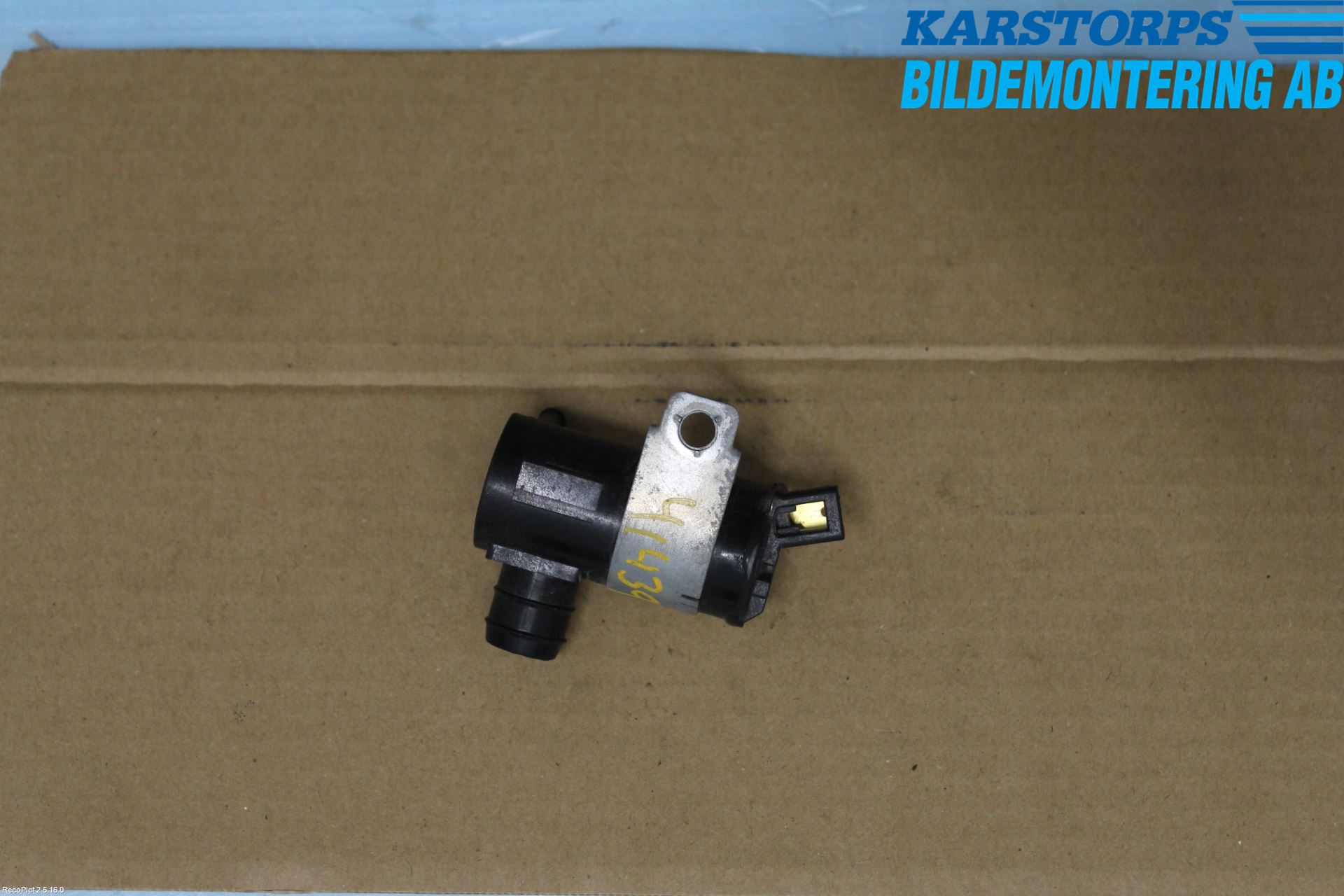 Mitsubishi PAJERO 06-15 Spylerpumpe Bakluke