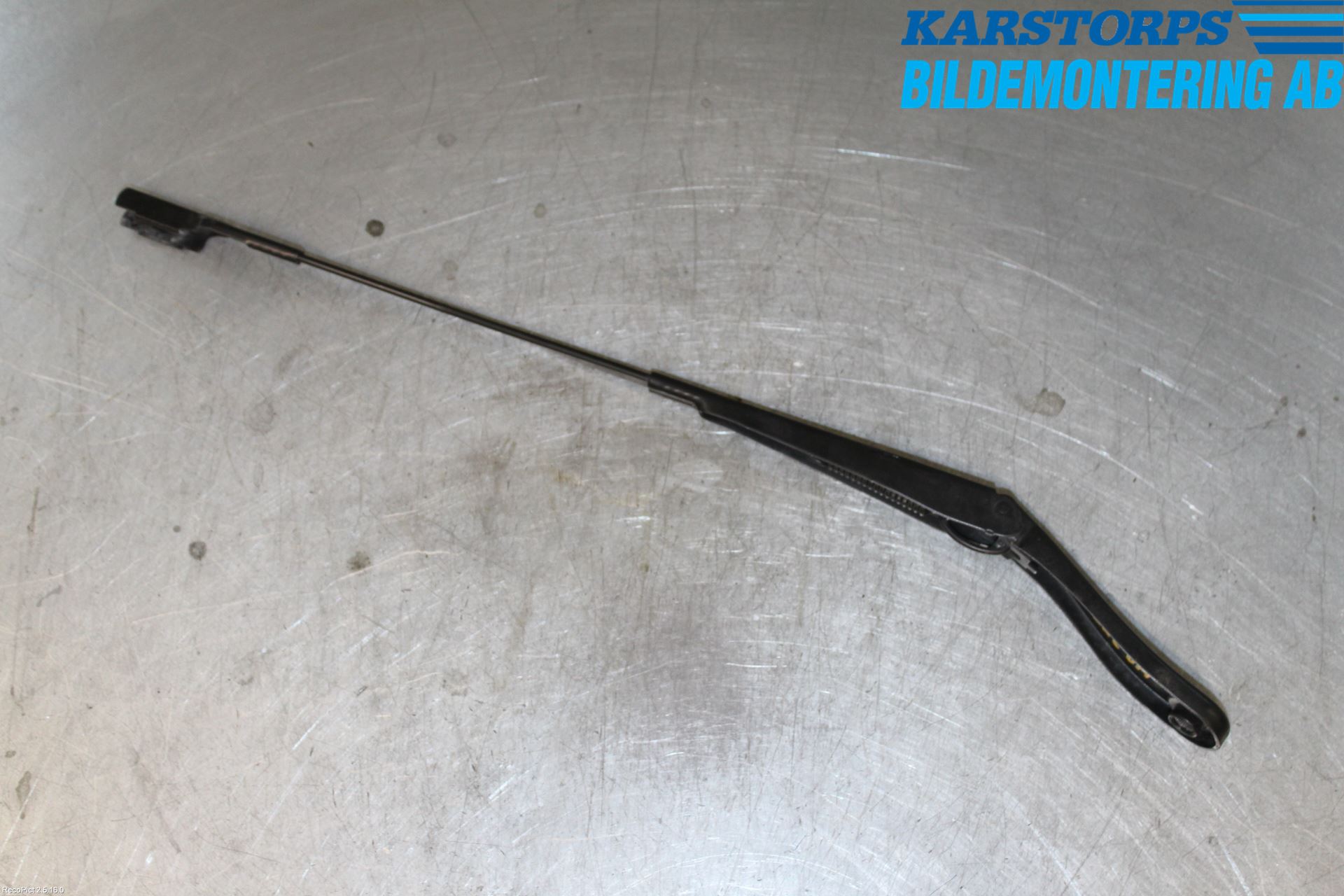 Volvo V60 14-18 Viskerarm-Armer Frontrute