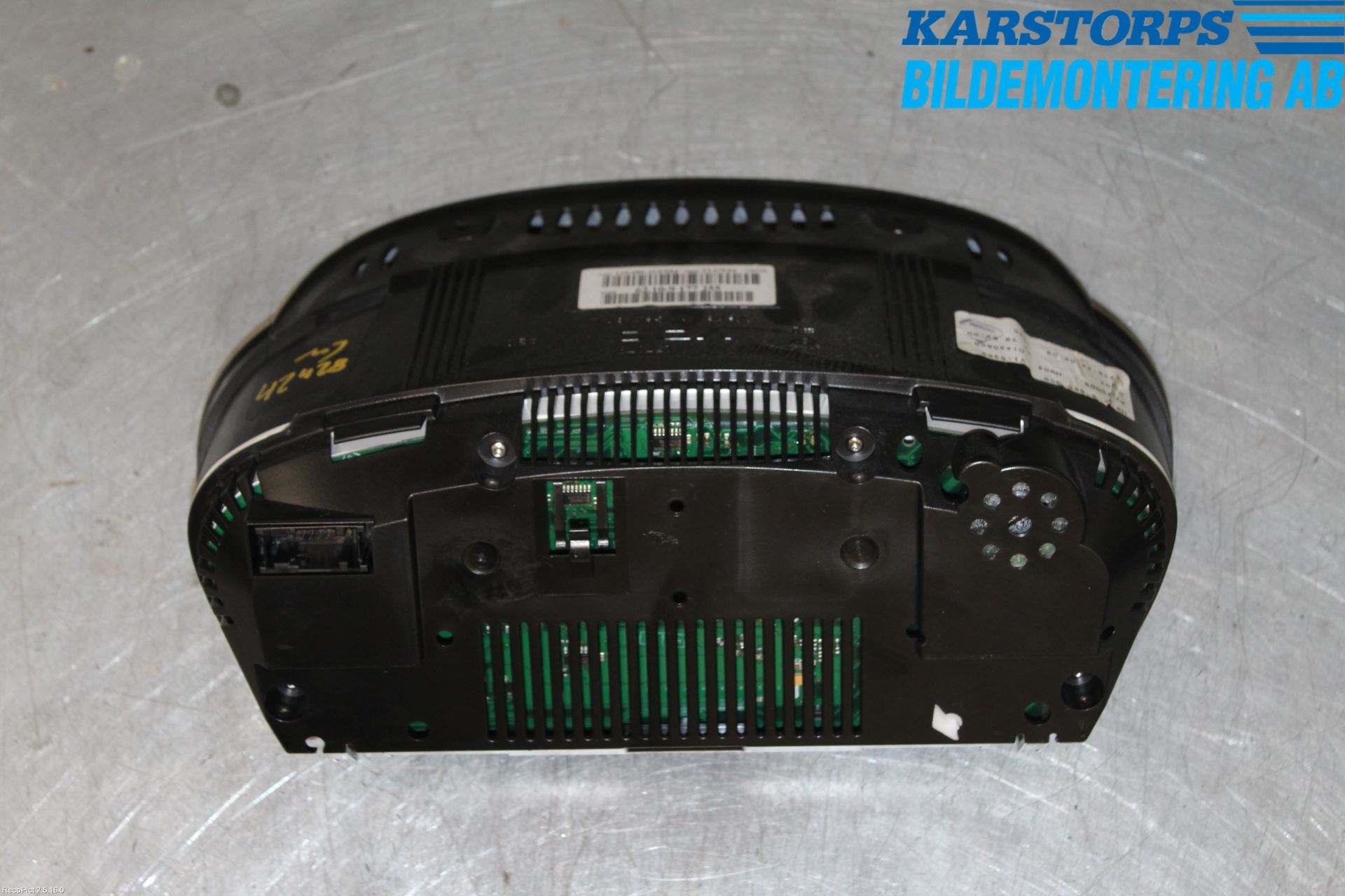 BMW 5 E60/61 Sed/Tou 02-10 Instr Kombinert