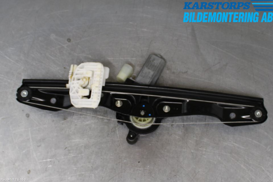 BMW 3 F30/F31/F80 12-19 Vindusheis El Komp