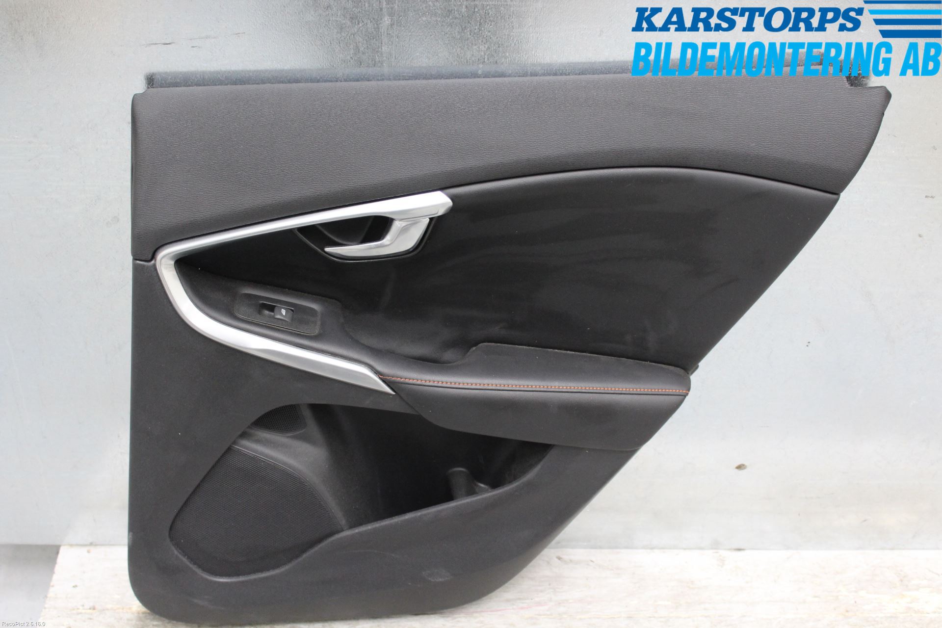 Volvo V40 12-19 Innr Dørtrekk Høyre