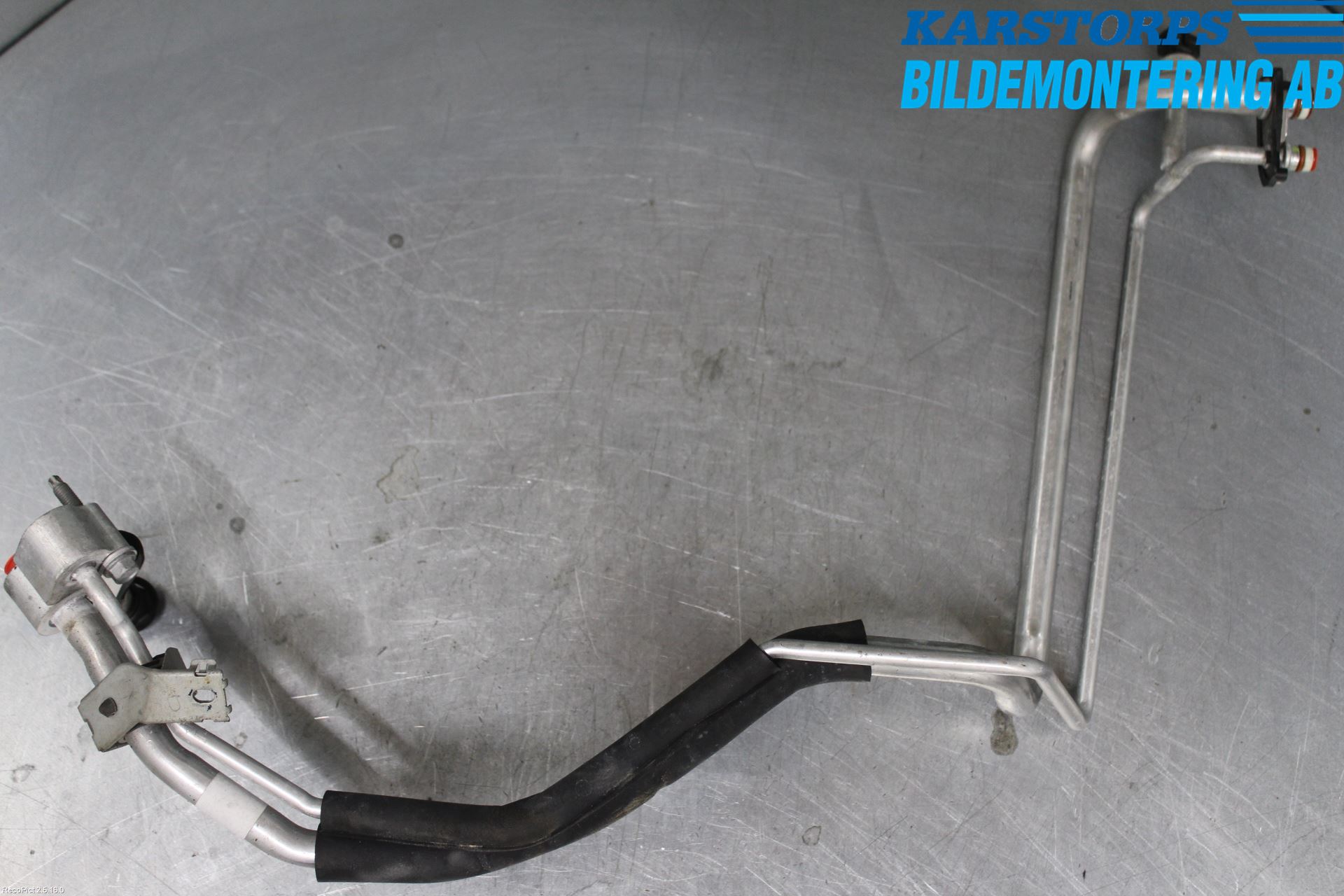Volvo V40 12-19 Varme Ac Slange - Rør
