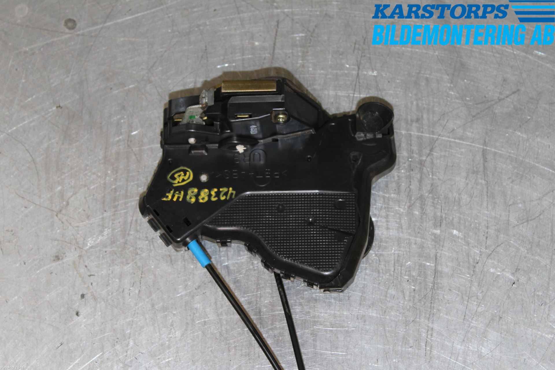 Toyota AVENSIS 03-06 Dørlås - Låsekasse