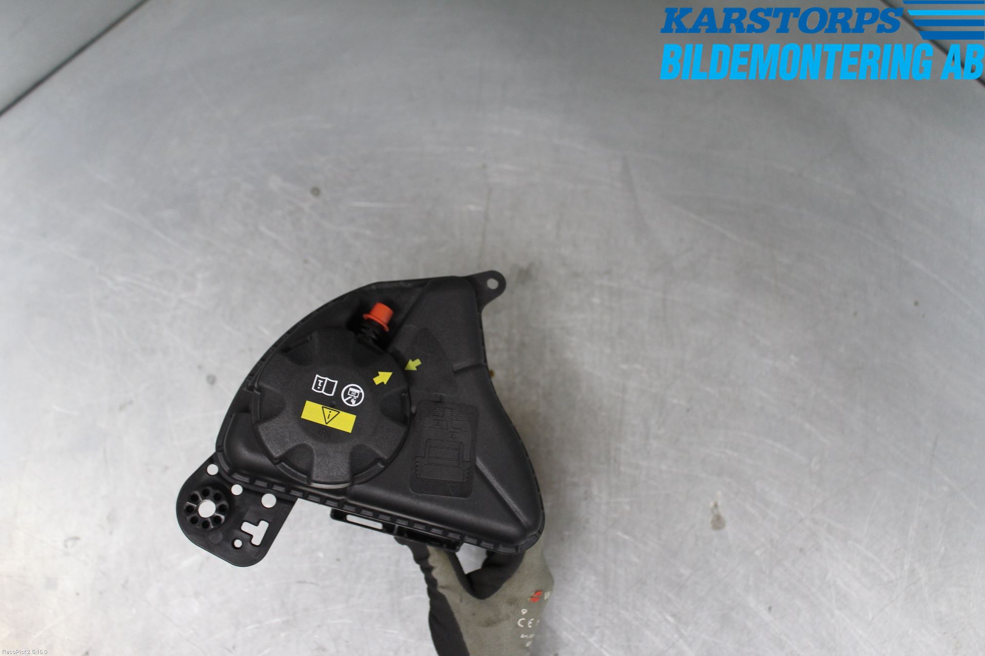 BMW 5 F10/F11/F18 09-17 Ekspansjonstank