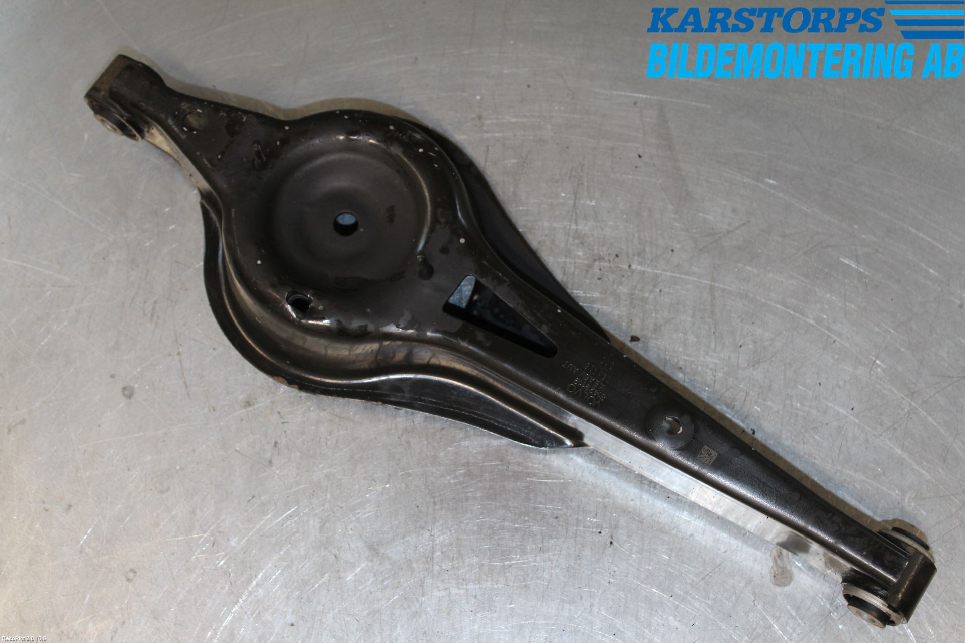 Volvo V60 14-18 Bærearm Bak Høyre