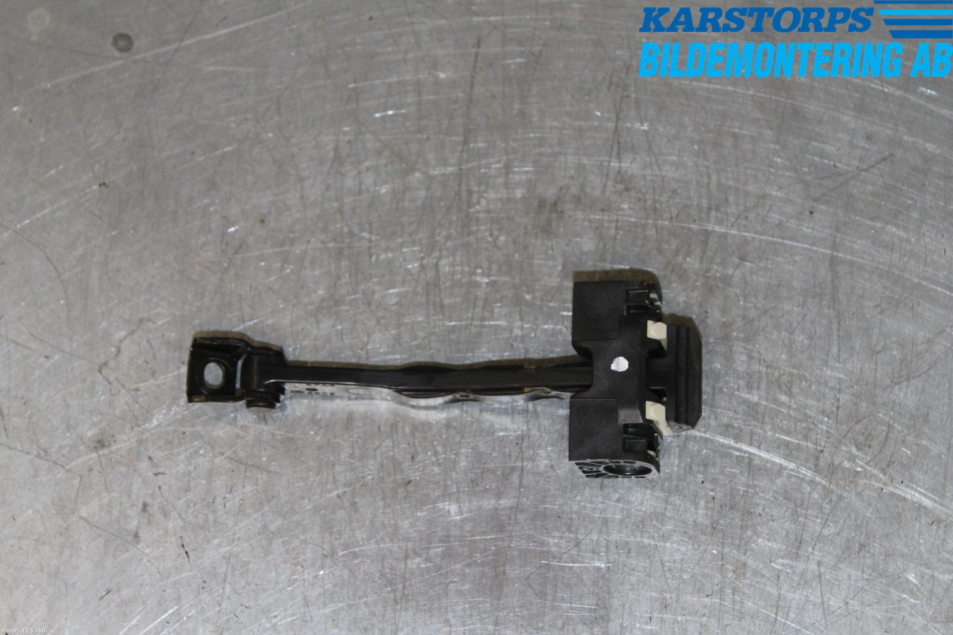 BMW 5 F10/F11/F18 09-17 Dørstopper
