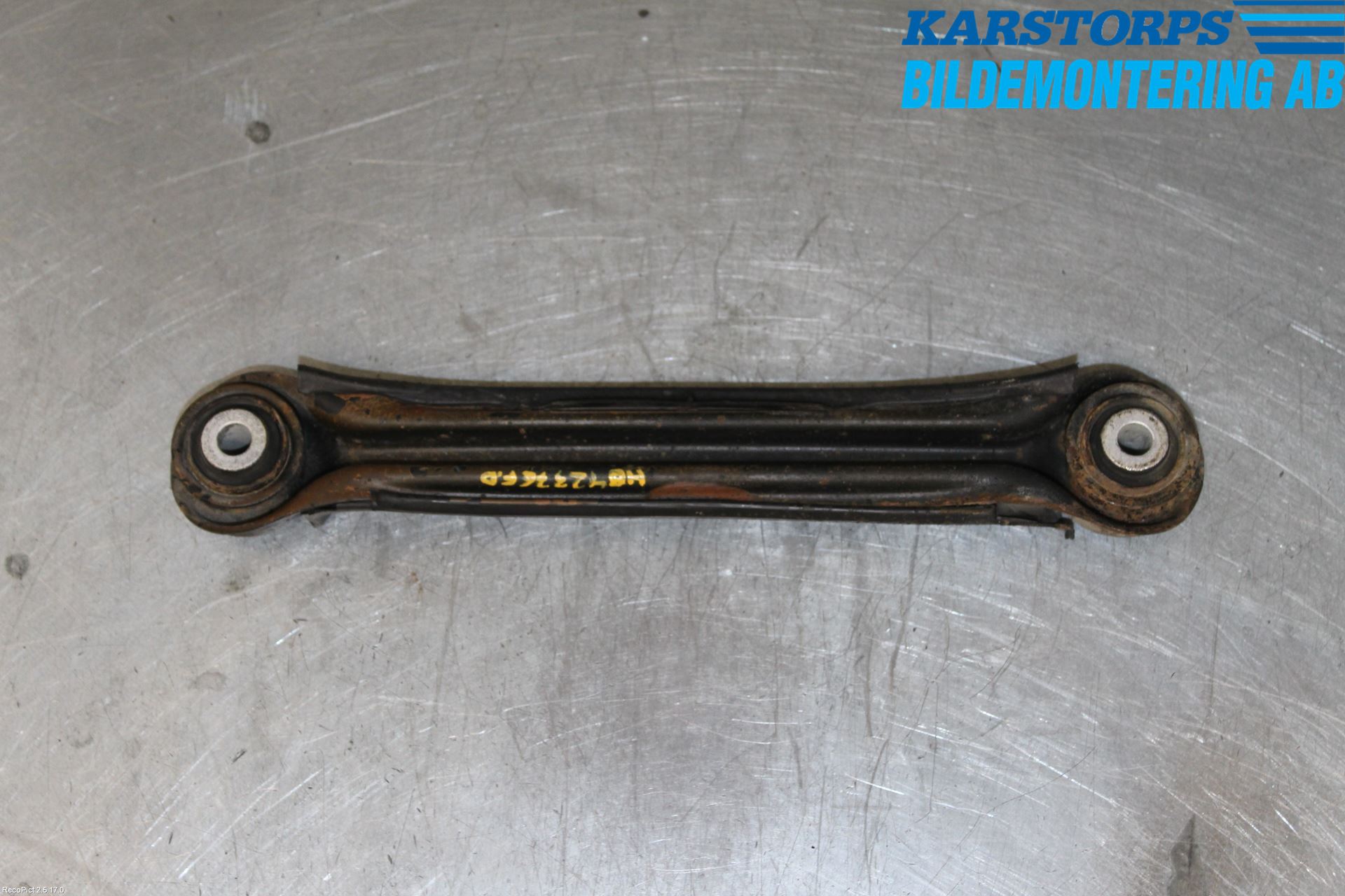 Mercedes-Benz MB C (203) 00-07 Bakaksel Momentstag