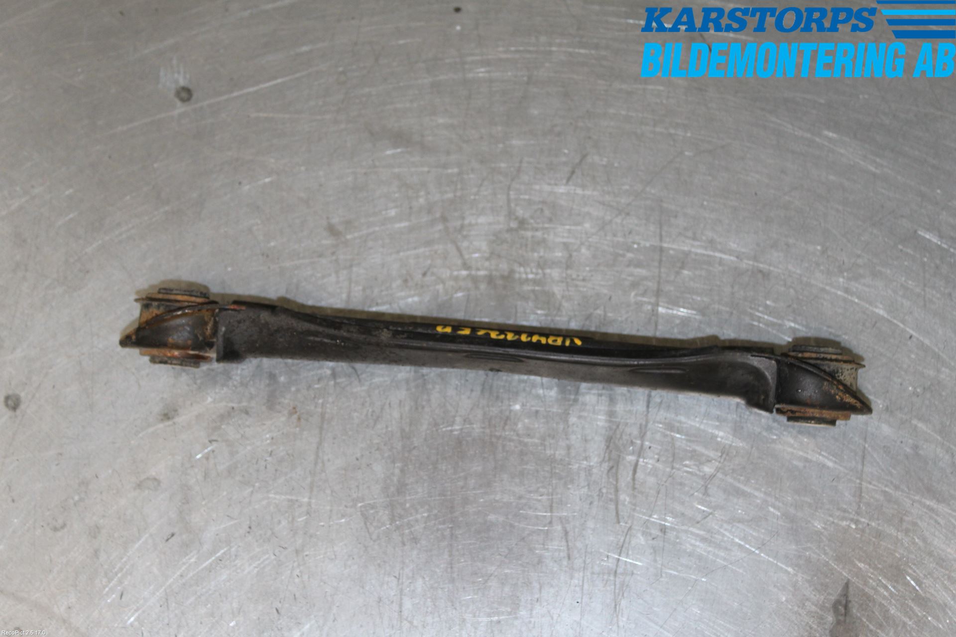 Mercedes-Benz MB C (203) 00-07 Bakaksel Momentstag