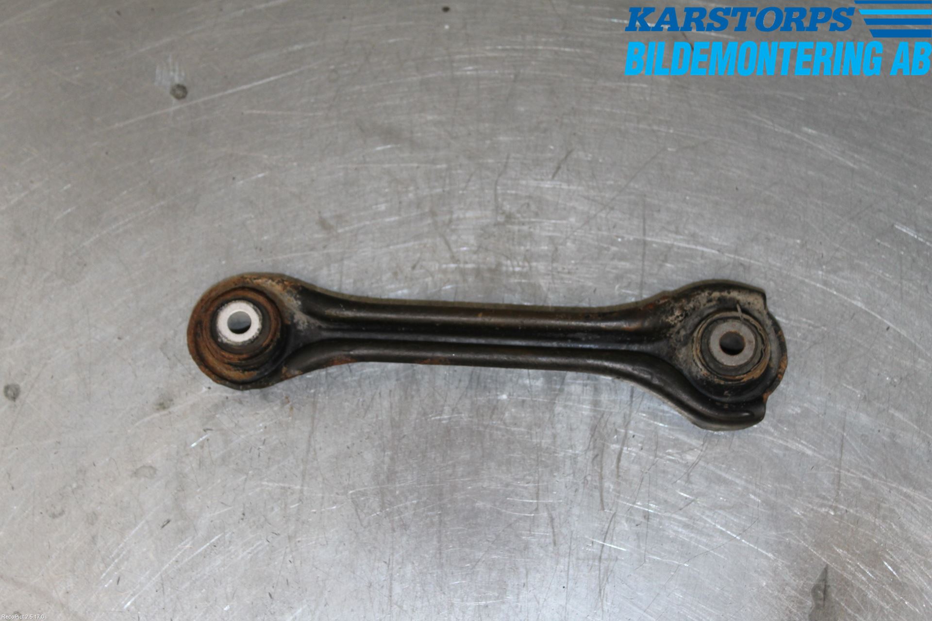 Mercedes-Benz MB C (203) 00-07 Bakaksel Momentstag