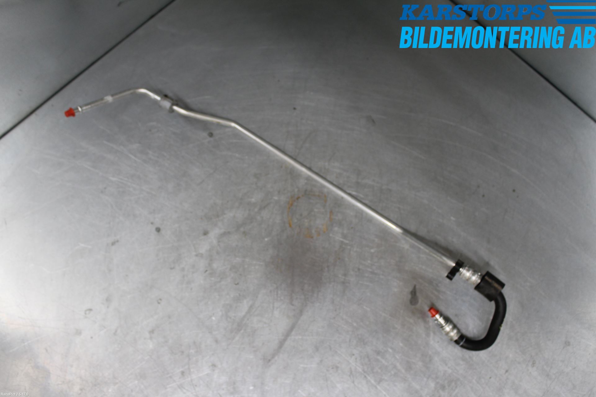 Volvo V60 CROSS COUNTRY 16-18 Servo Slange
