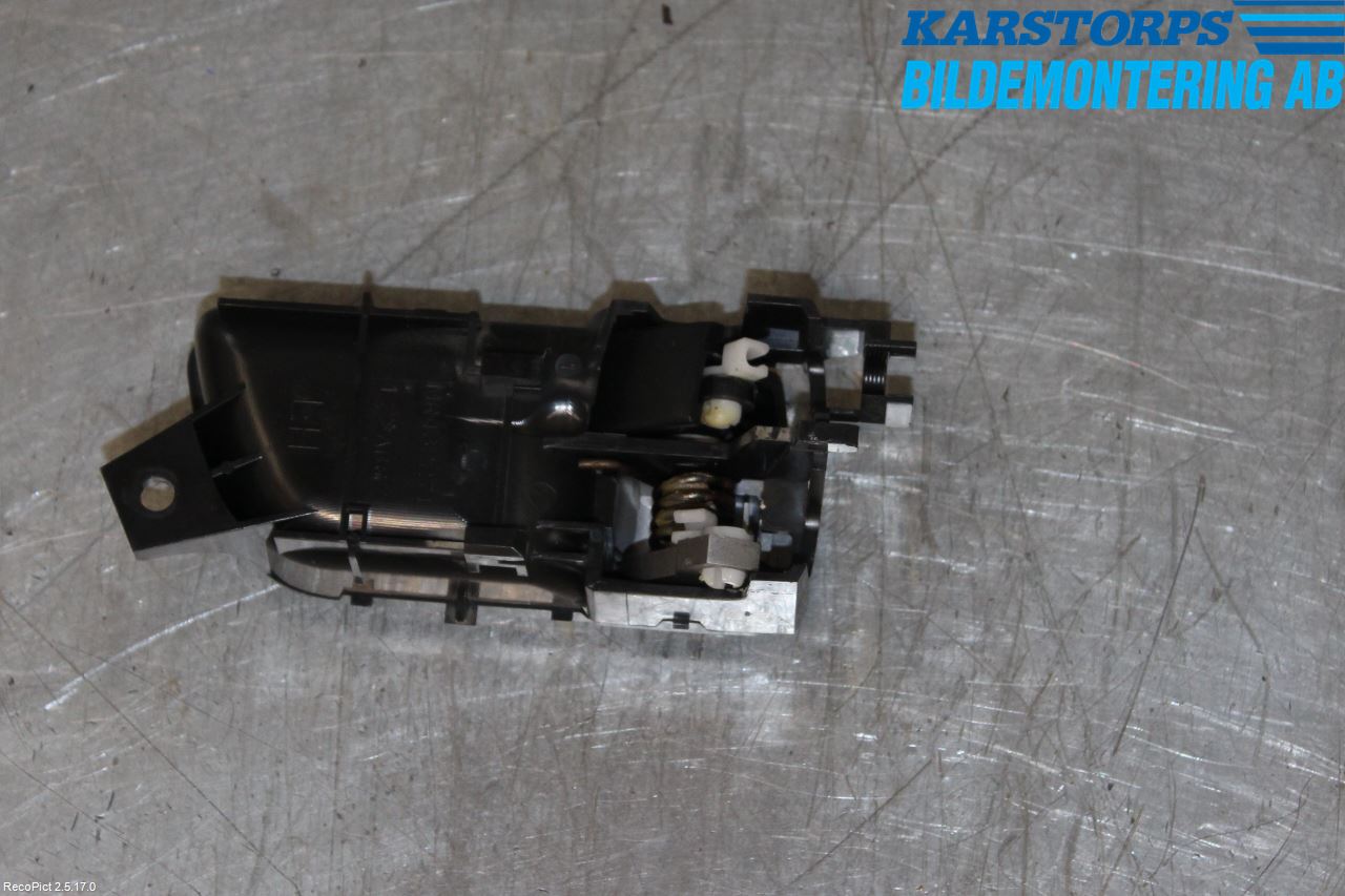 Mitsubishi PAJERO 06-15 Innr Dørhandtak V Indre