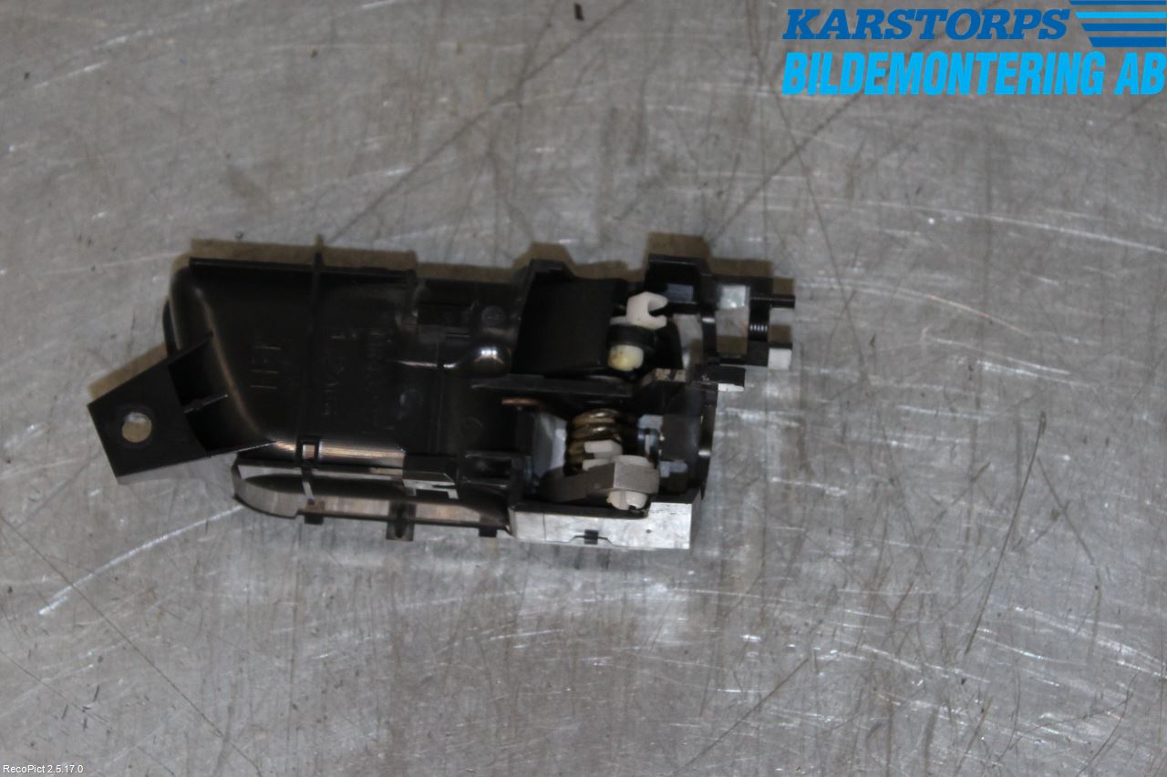 Mitsubishi PAJERO 06-15 Innr Dørhandtak V Indre