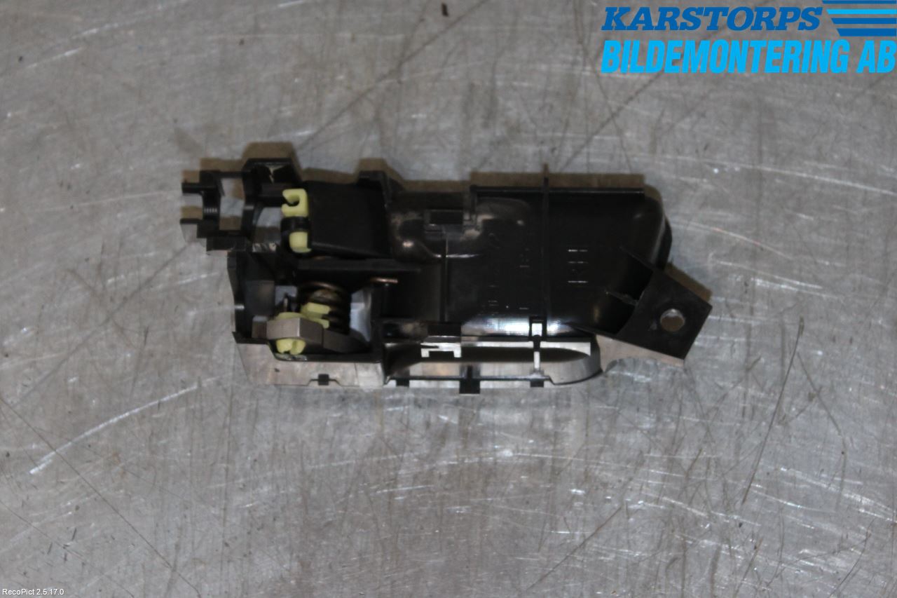 Mitsubishi PAJERO 06-15 Innr Dørhandtak H Indre