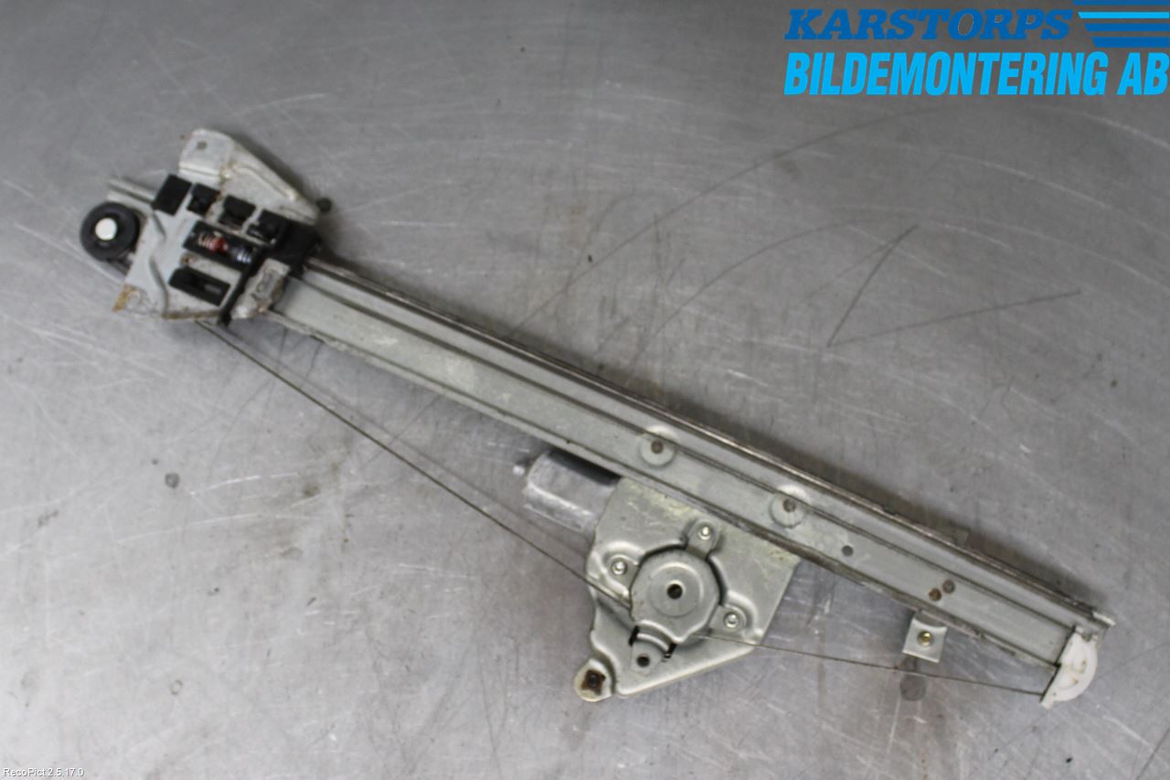 Mitsubishi PAJERO 06-15 Vindusheis El Komp
