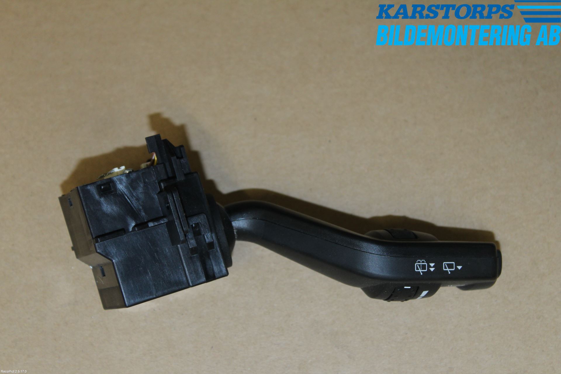 Ford S-MAX 06-15 Bryter Ratt Visker - Spyler