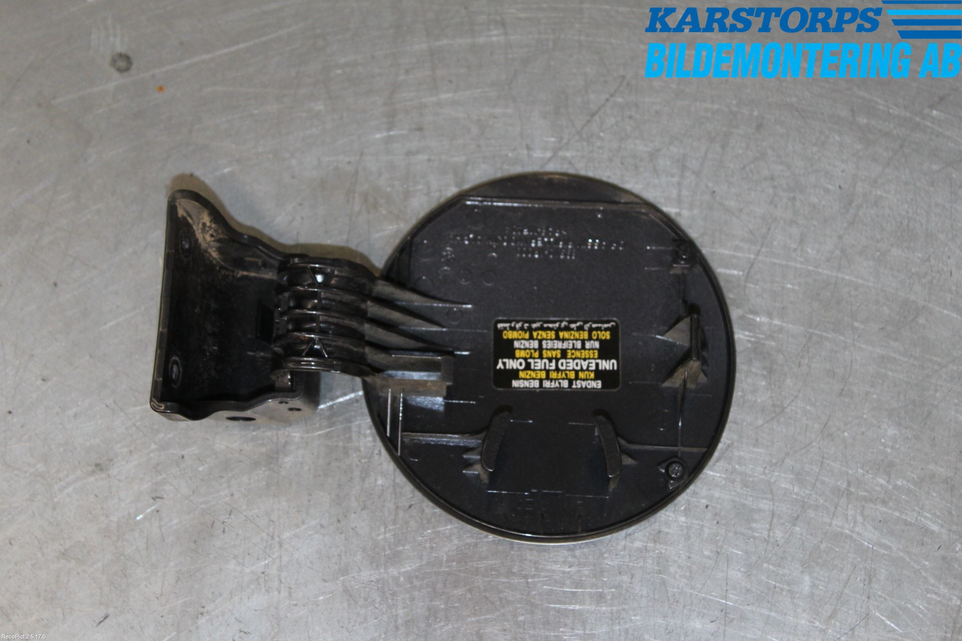 Kia VENGA 10-19 Drivstoff Tankluke
