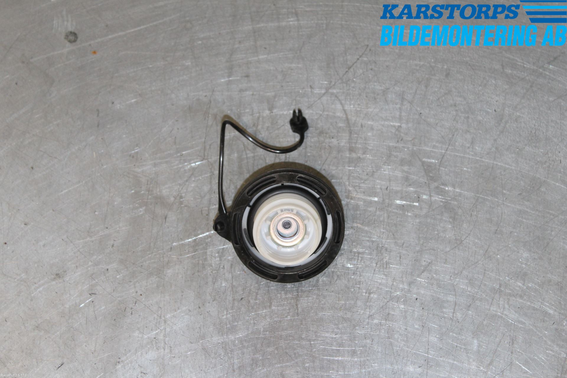 Kia VENGA 10-19 Drivstoff Tanklokk