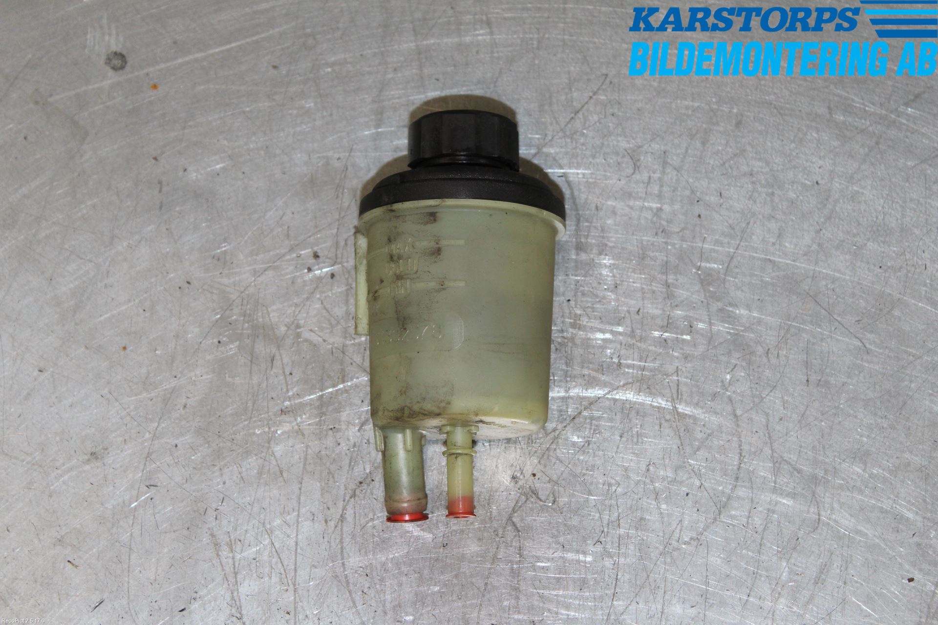 Volvo XC70 08-13 Servo Oljebeholder