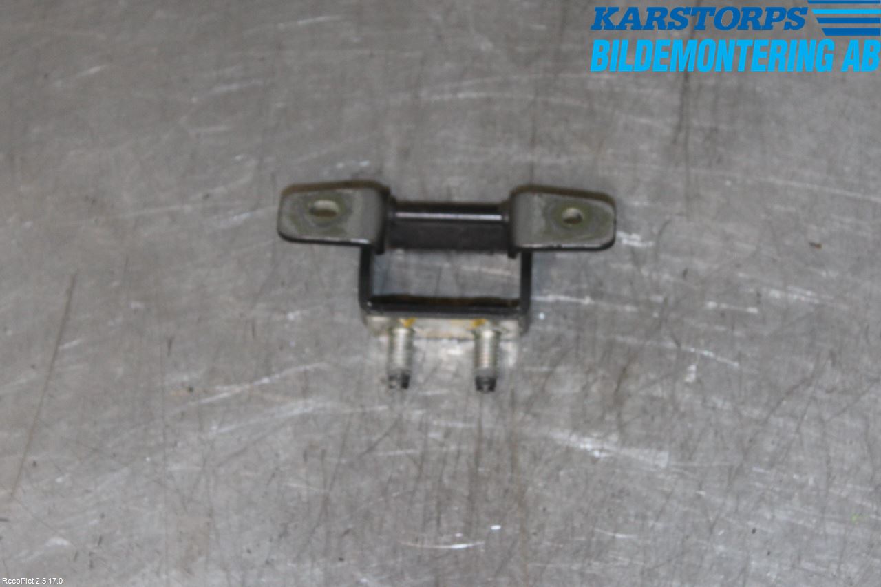 Kia VENGA 10-19 Bakluke Hengsel Venstre
