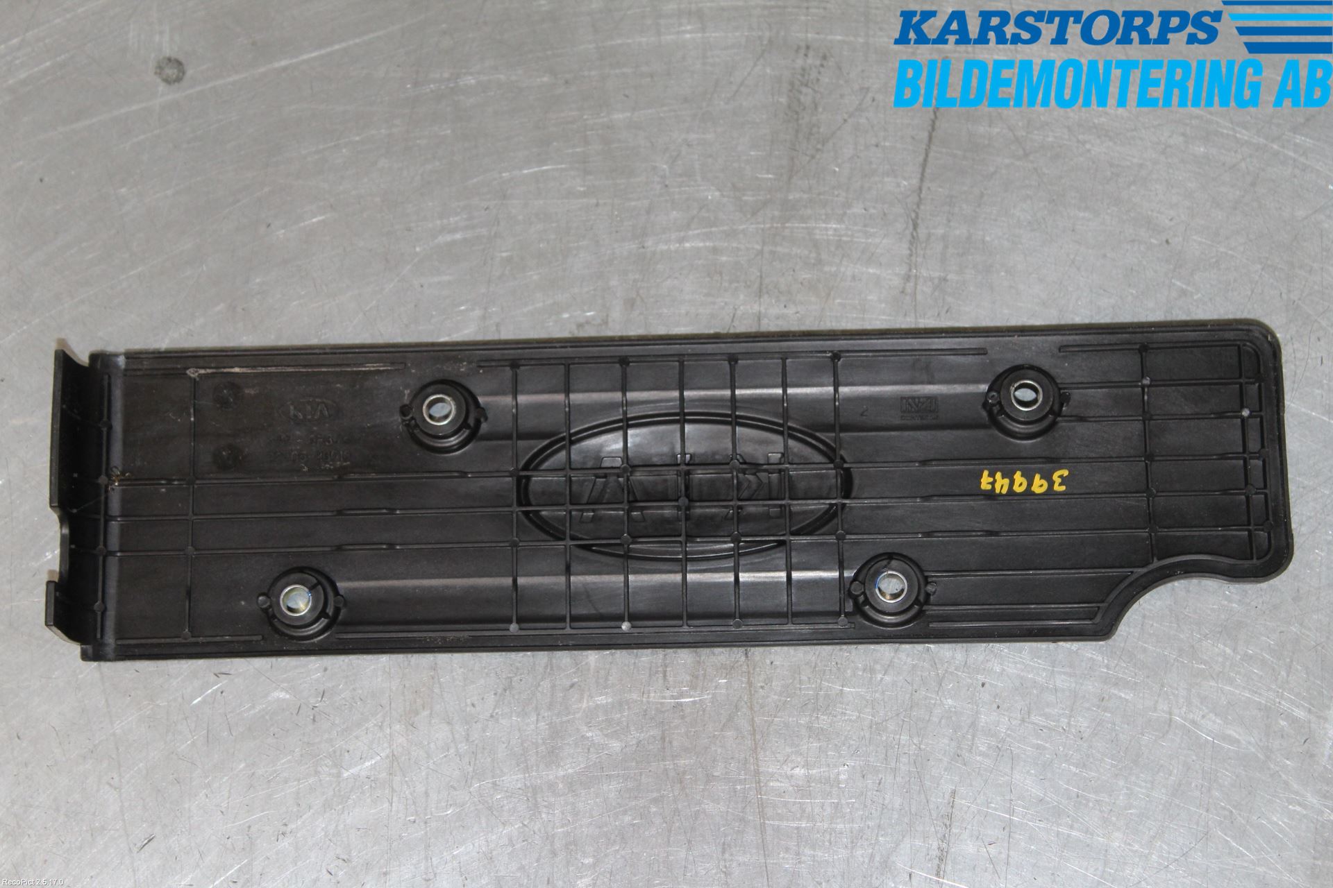 Kia VENGA 10-19 Motor Deksel Over Motor