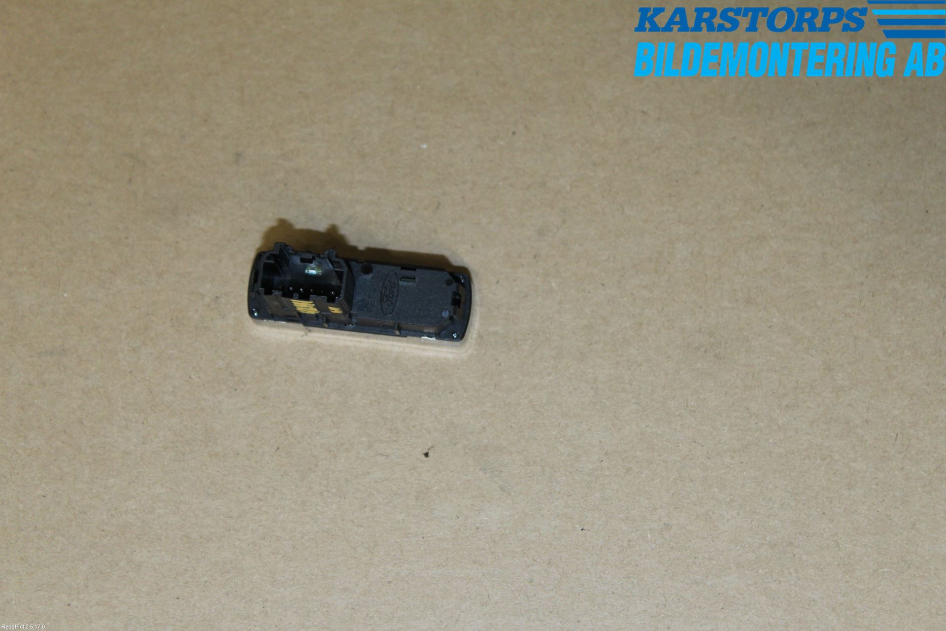 Ford S-MAX 06-15 Bryter Varme Rute