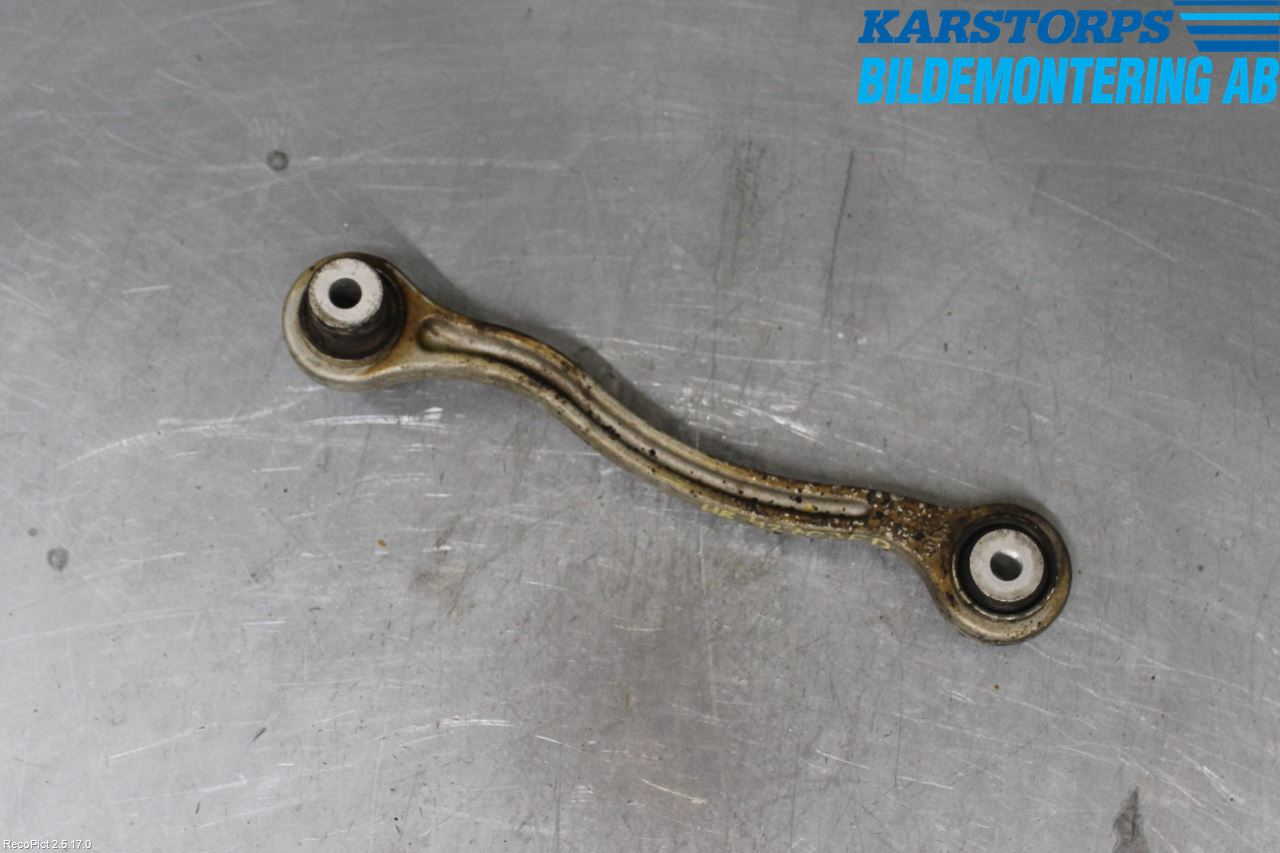 Mercedes-Benz MB C-KLASS (W205) 14-21 Bakaksel Momentstag