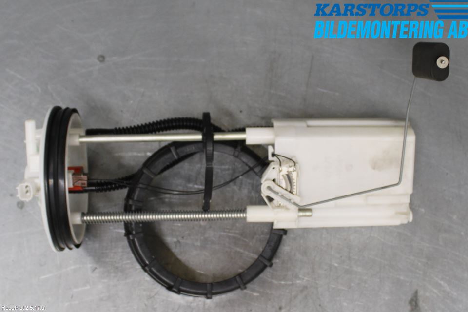 Nissan NAVARA 05-16 Giver Drivstofftank