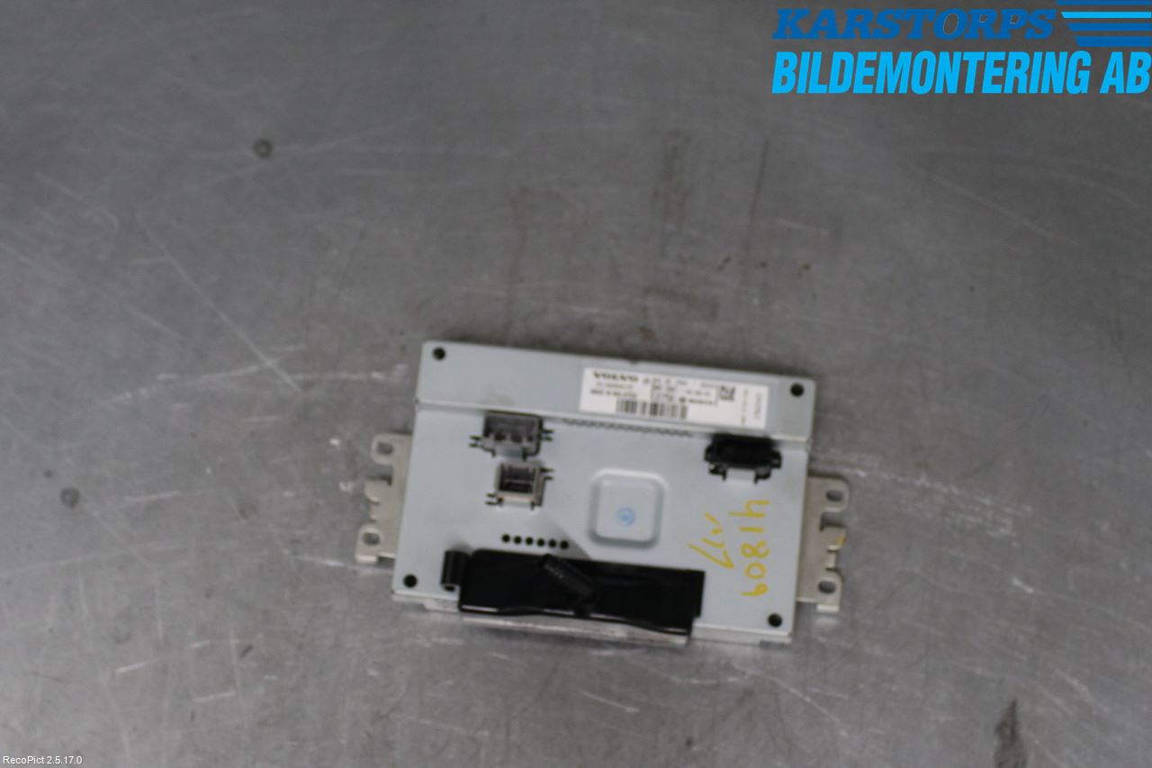 Volvo V70 14-16 Instr Skjerm Dvd-Gps-Ac-Tlf