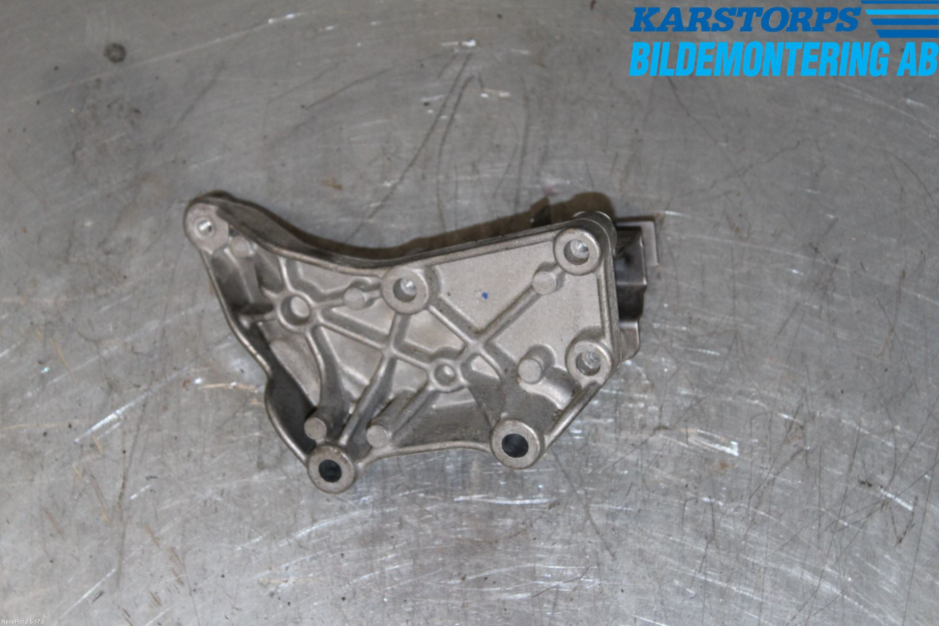 Mercedes-Benz MB C-KLASS (W205) 14-21 Motor Øvrig