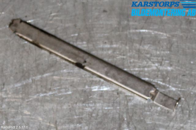 Volvo C30 10-13 Frontlykt Holder-Feste