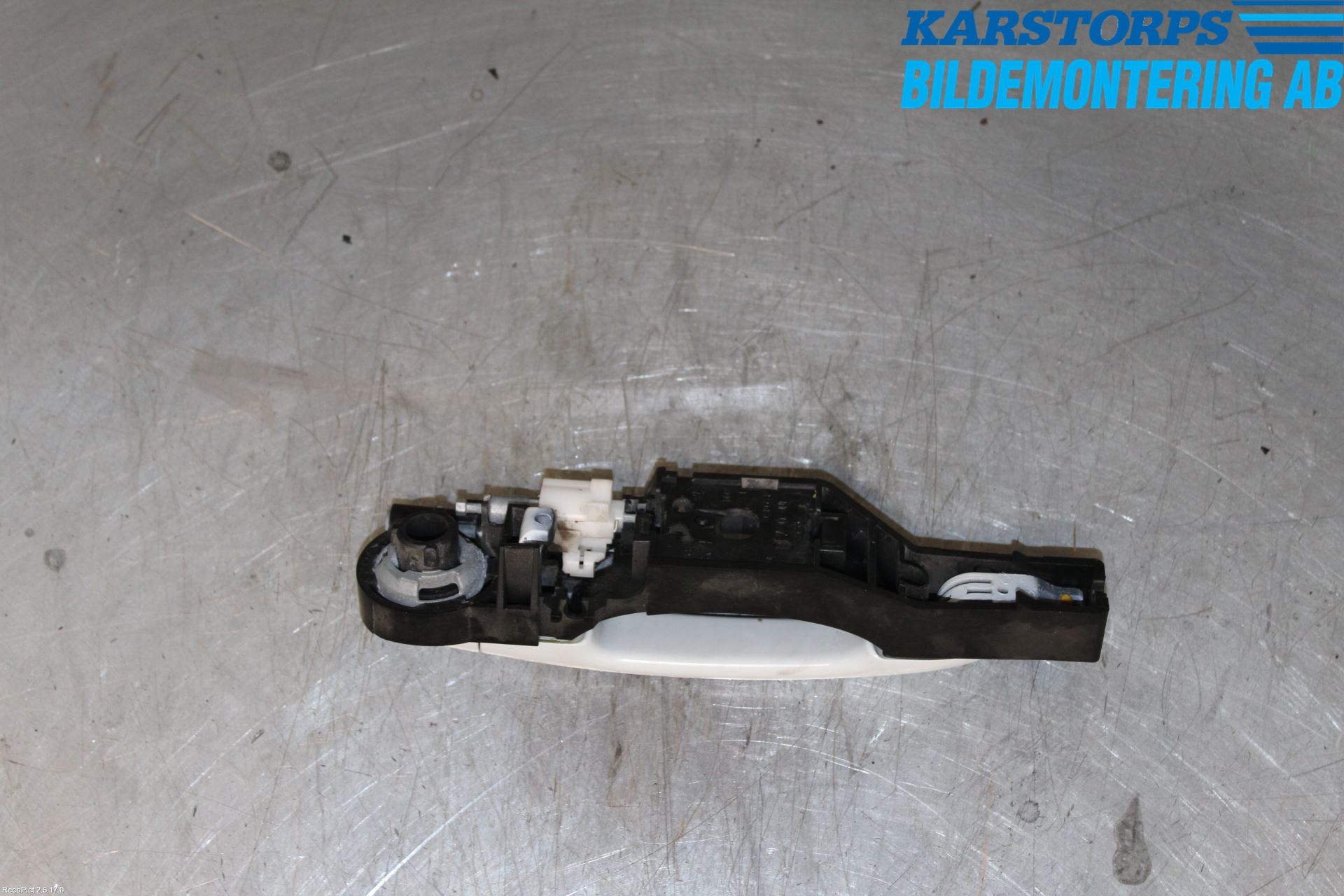 Renault CLIO III  09-12 Dørhandtak Ytre Høyre