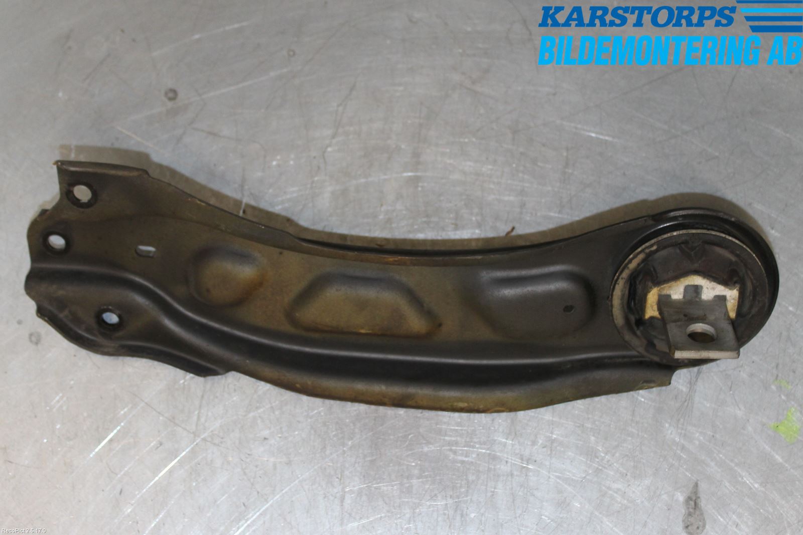 Mercedes-Benz MB A-KLASS (W176) 13-18 Bærearm Bak Venstre